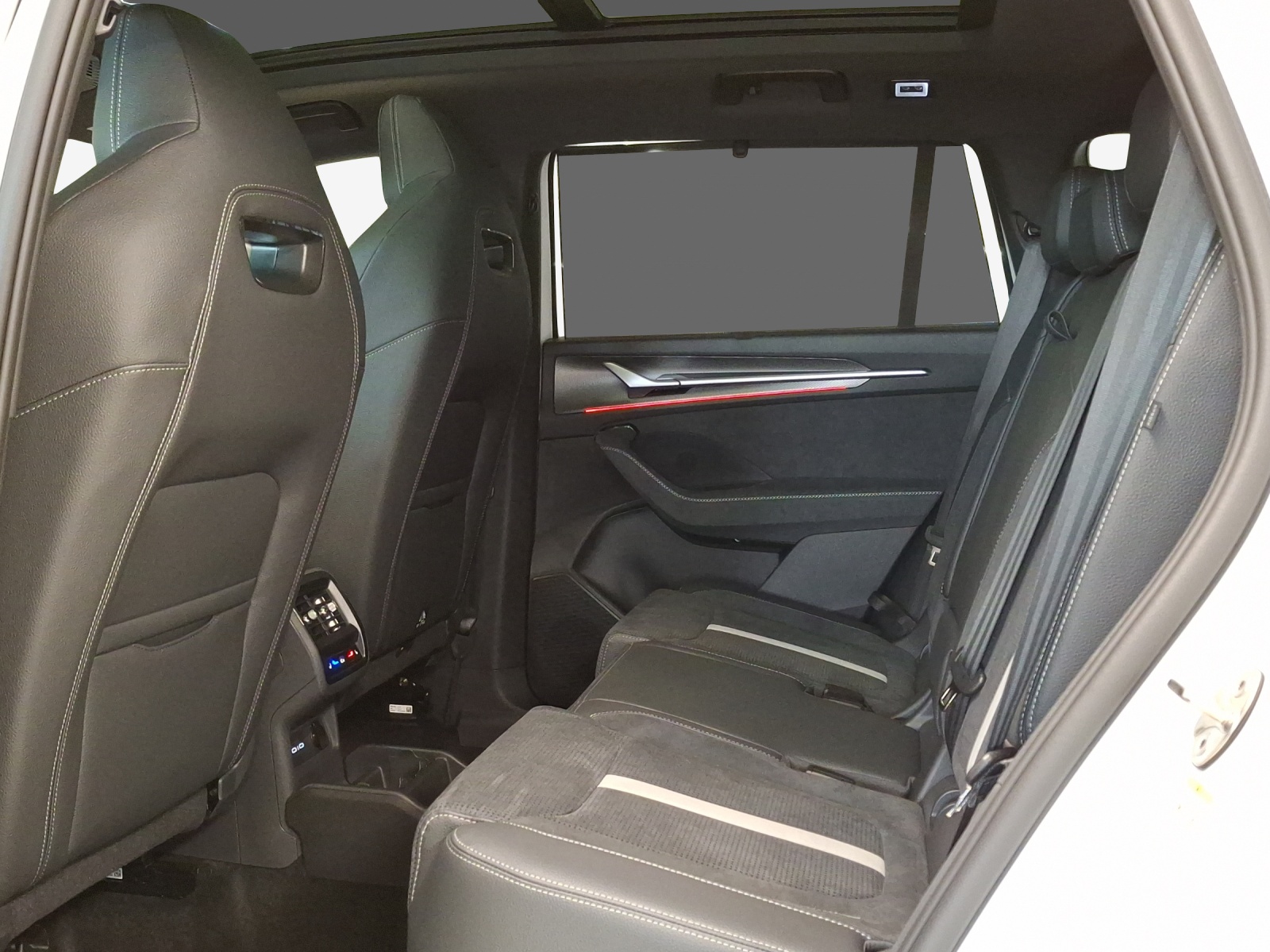 SKODA Kodiaq 1.5 TSI PHEV Sportline-image-11