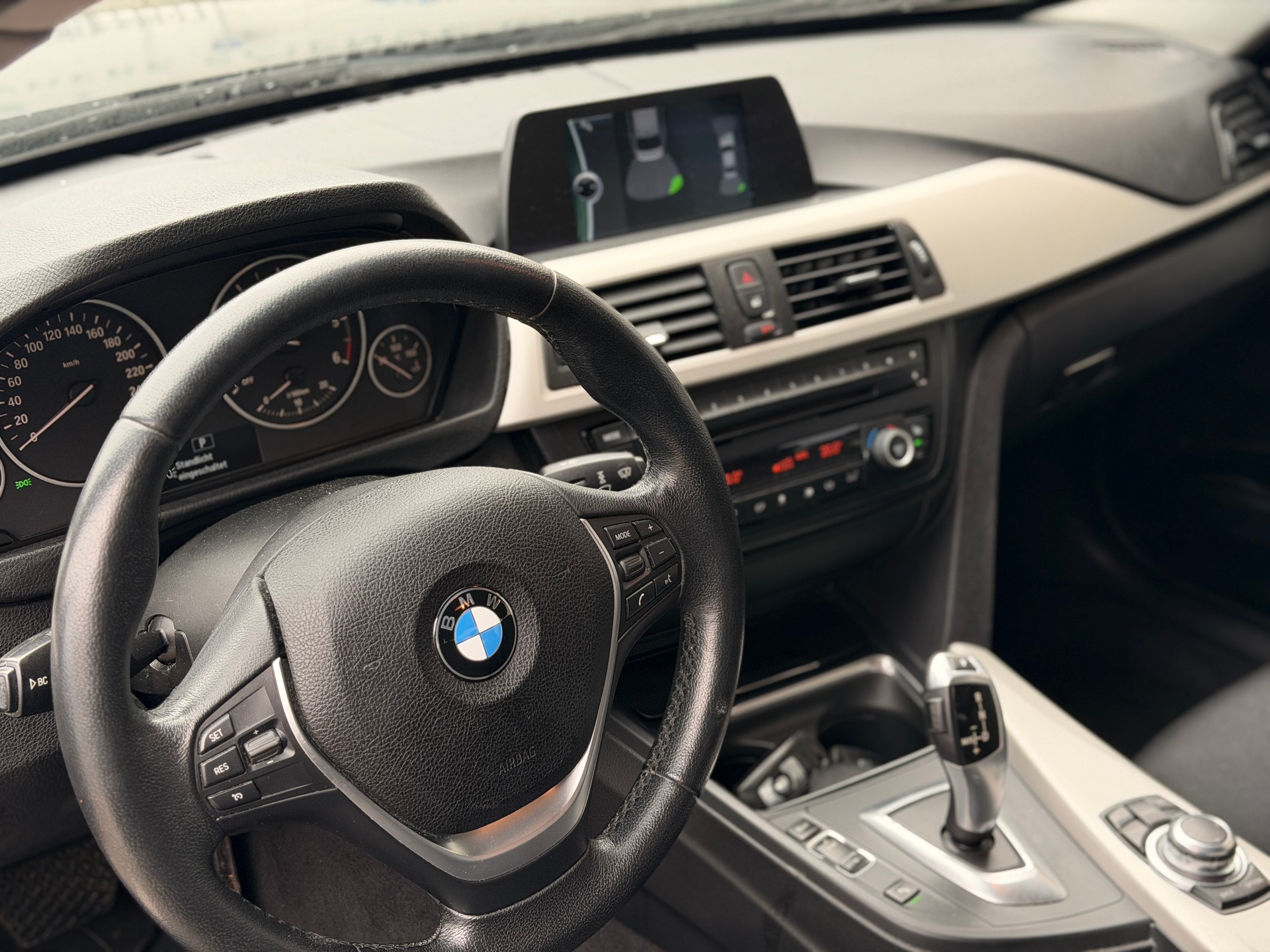BMW 318d Steptronic-image-12