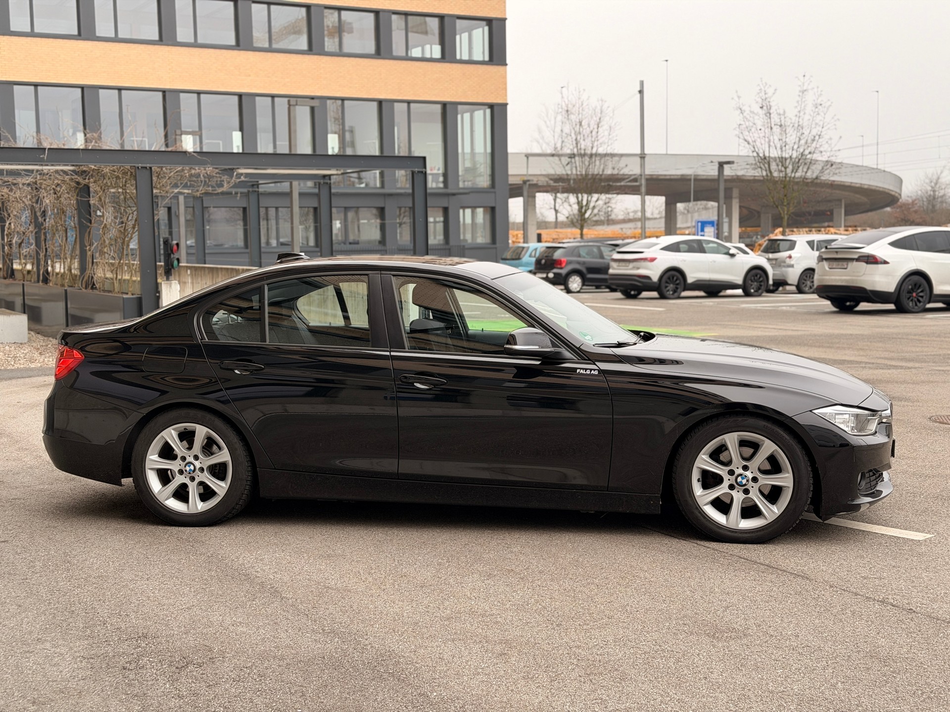 BMW 318d Steptronic-image-4