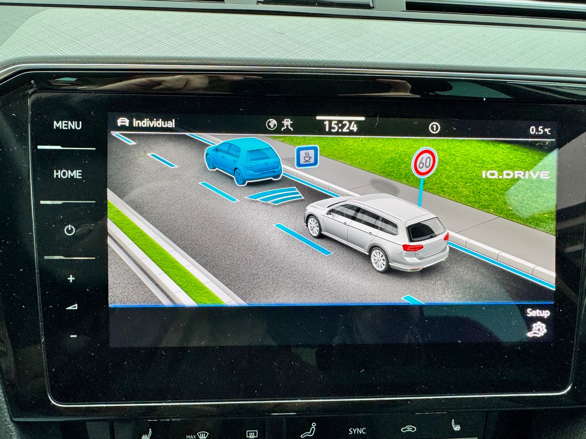 VW Passat 2.0 TDI BMT Business 4Motion DSG-image-10