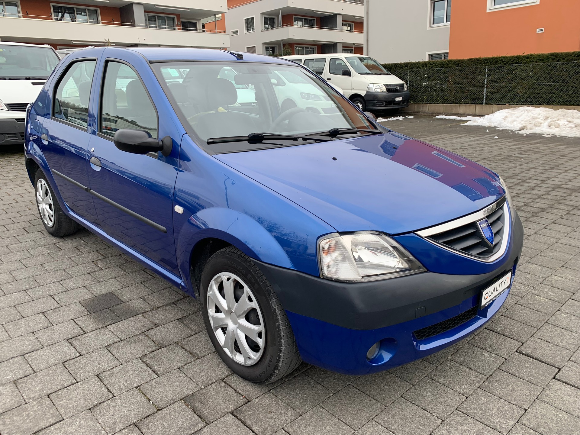 DACIA Logan 1.5 dCi Lauréate-image-1