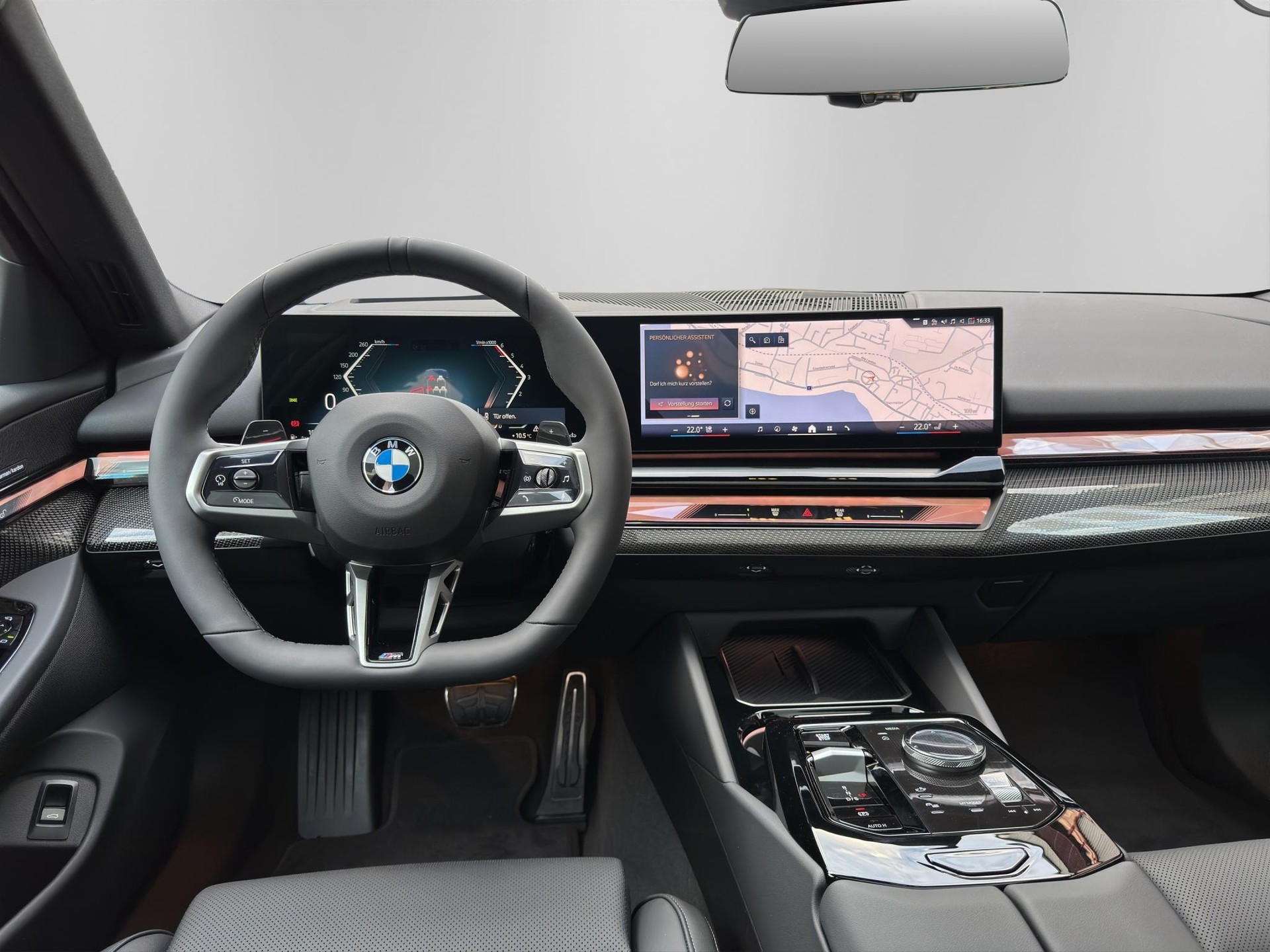 BMW 520d xDrive Touring M Sport Pro-image-13