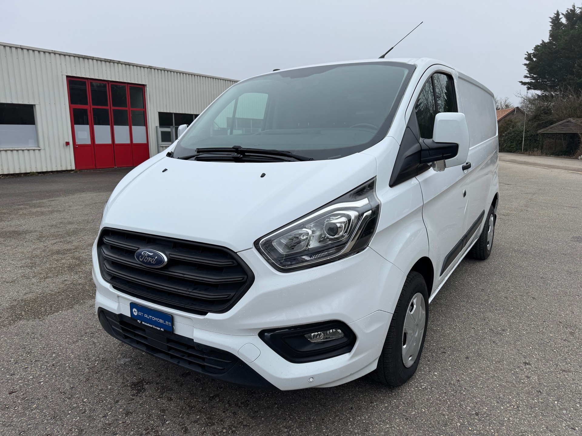 FORD Transit Custom Van 300 L1H1 Trend-image-2