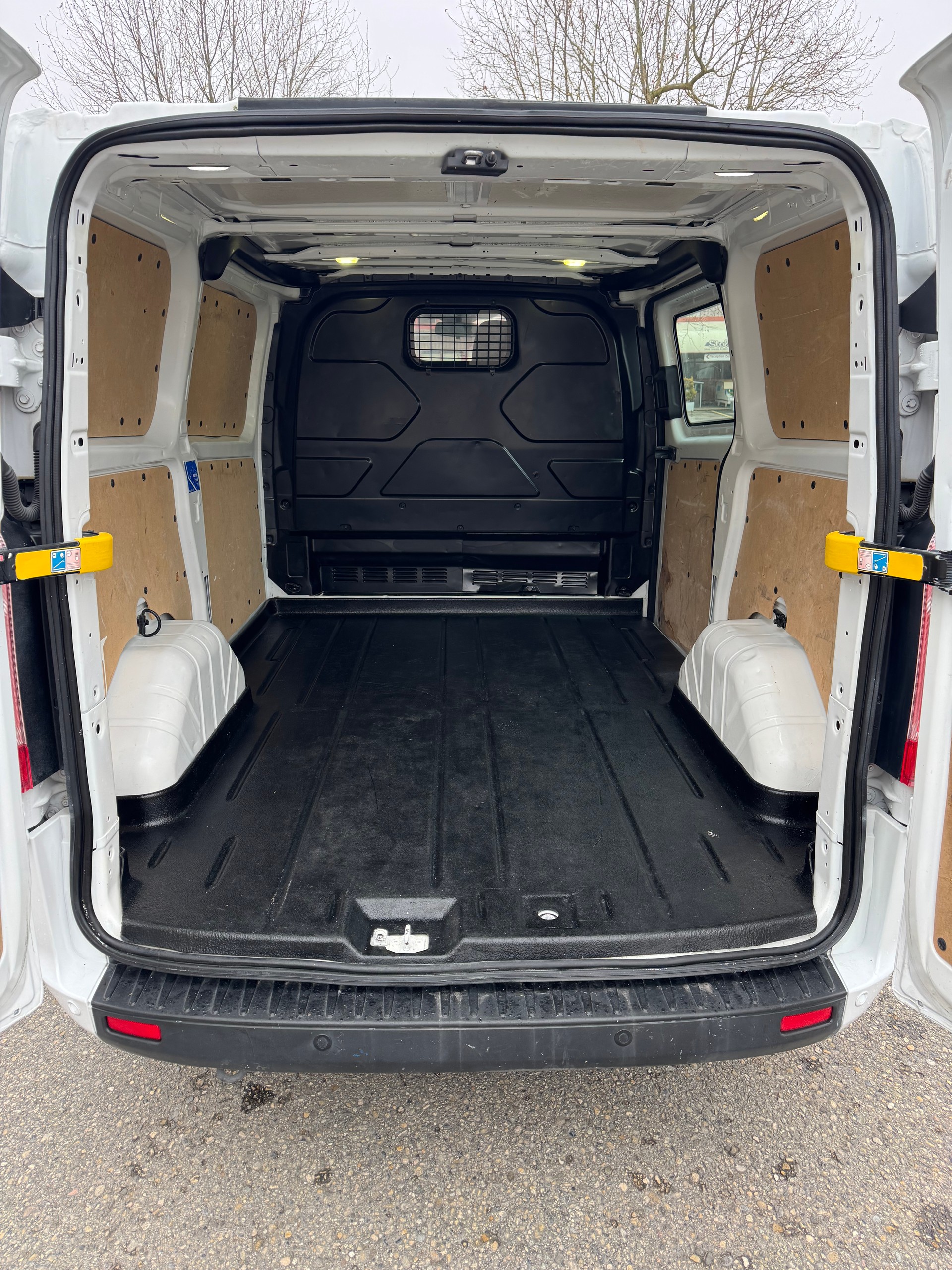 FORD Transit Custom Van 300 L1H1 Trend-image-9