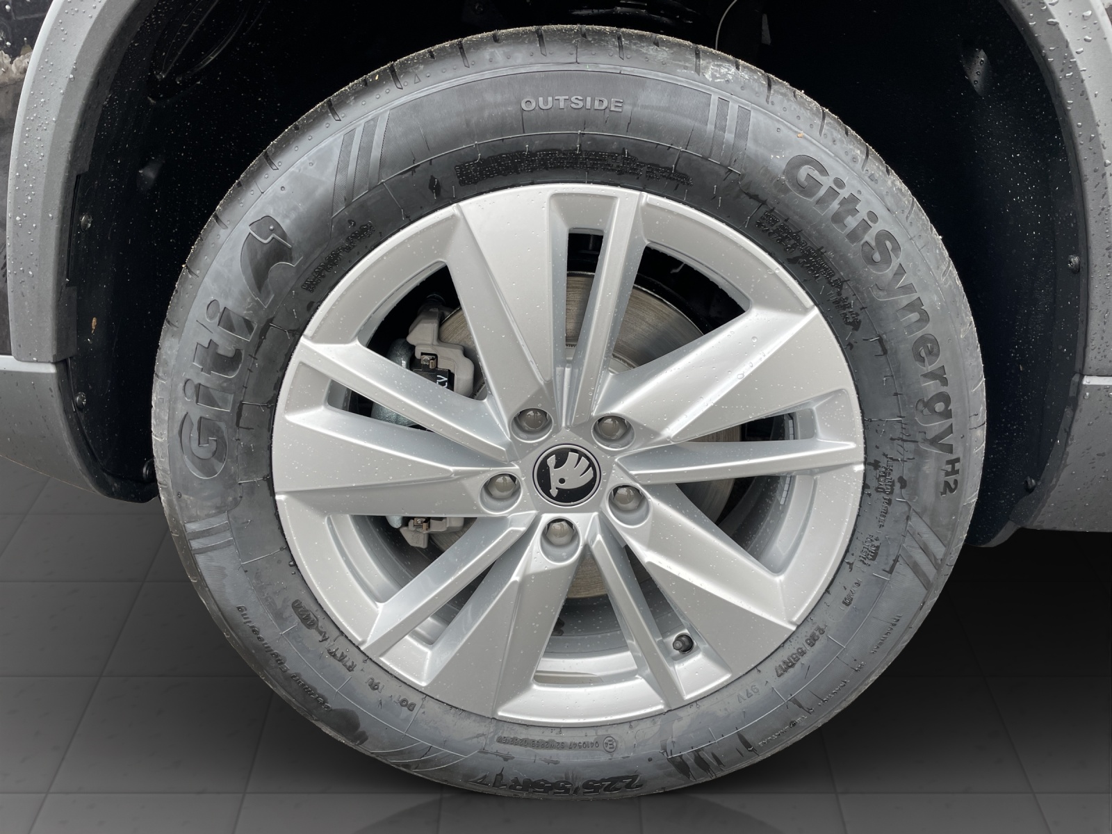 SKODA Karoq 2.0 TDI CR Selection 4x4 DSG-image-18