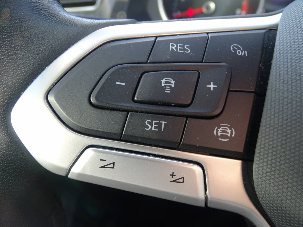 VW Tiguan 1.5 TSI Life DSG 2WD-image-10
