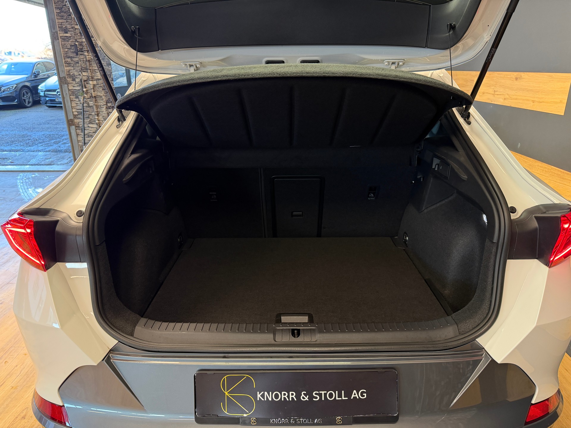 CUPRA Formentor 1.5 TSI DSG-image-20