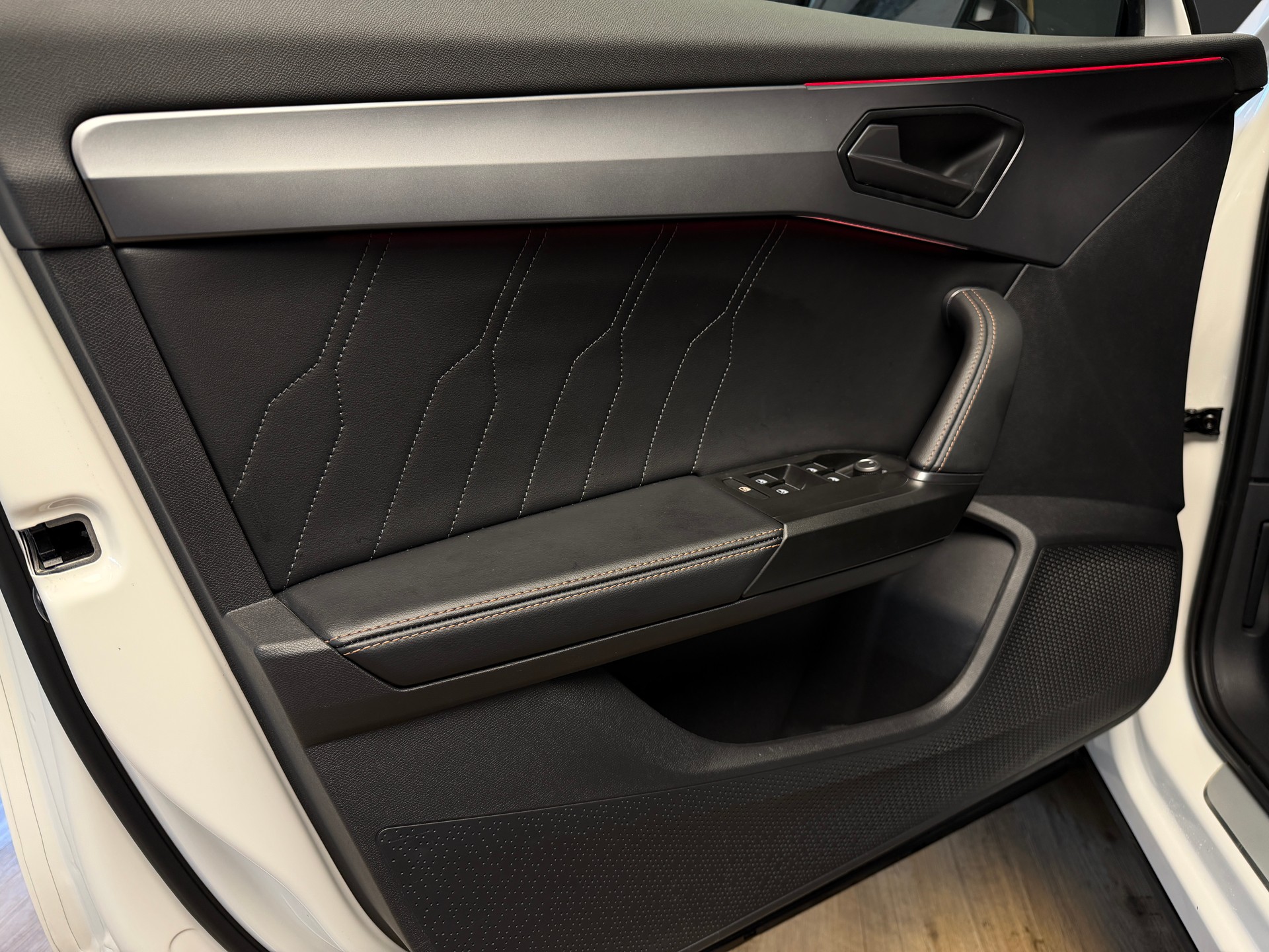 CUPRA Formentor 1.5 TSI DSG-image-17