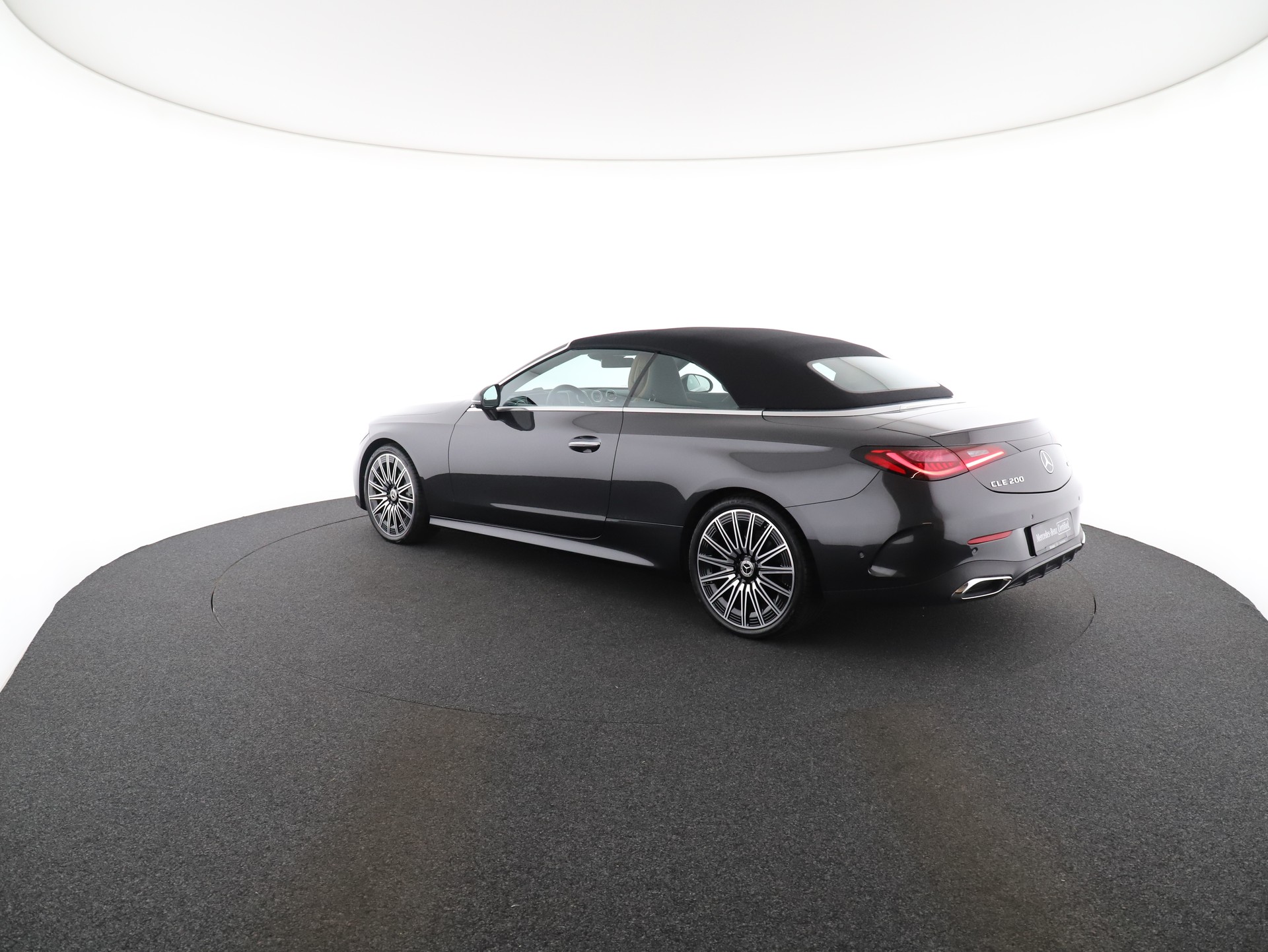 MERCEDES-BENZ CLE 200 Cabrio 4M-image-9