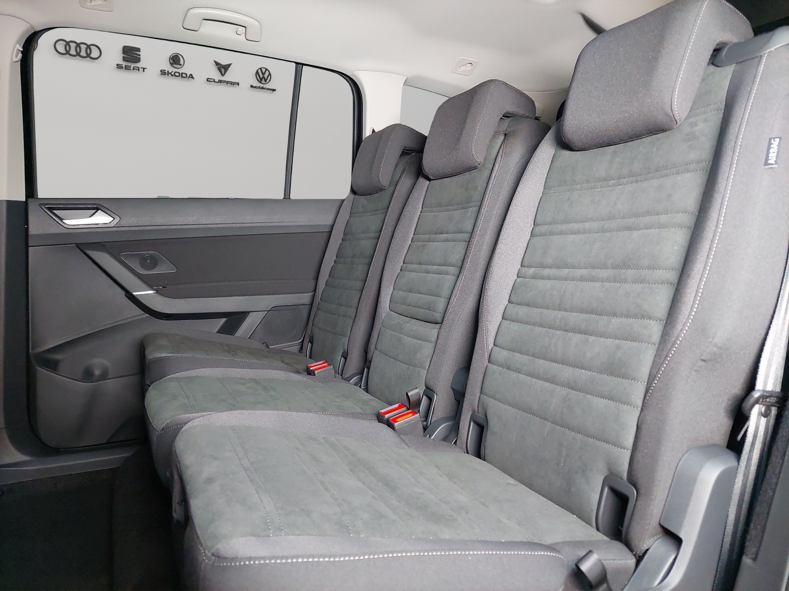 VW Touran 1.5 TSI EVO Comfortline United DSG-image-8