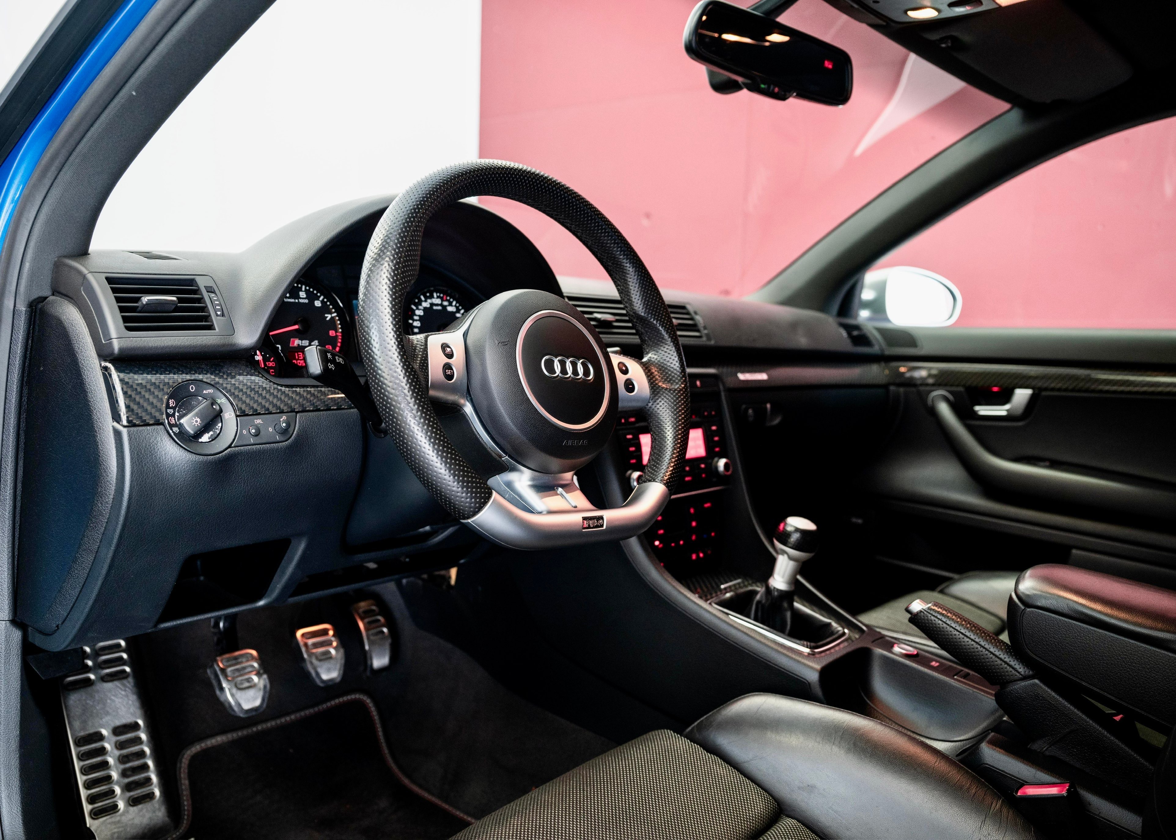 Image AUDI RS4 RS4 Limousine 4.2 V8 quattro Limousine Sprint Blue (Perfect condition, 100% original)