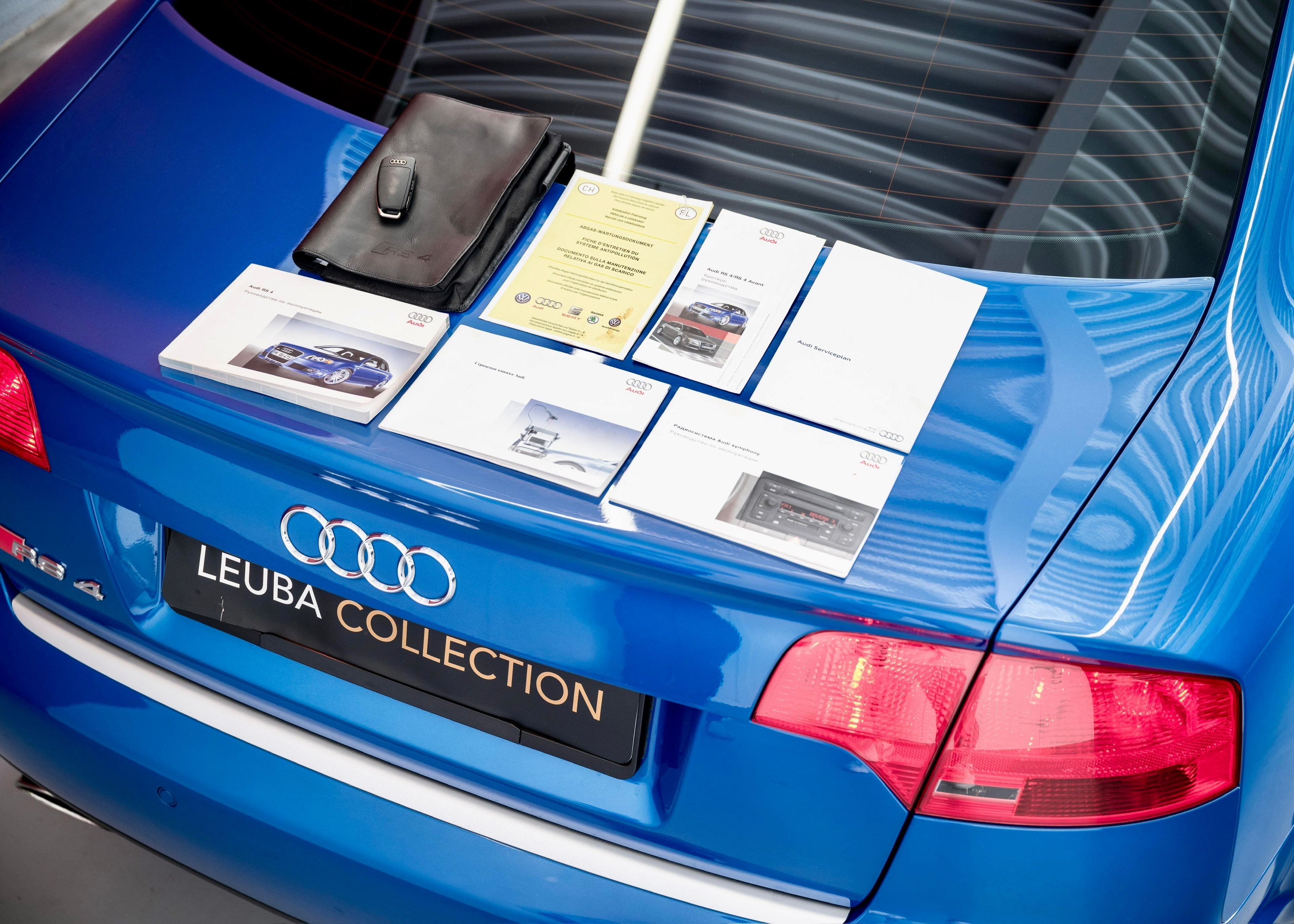 Image AUDI RS4 RS4 Limousine 4.2 V8 quattro Limousine Sprint Blue (Perfect condition, 100% original)