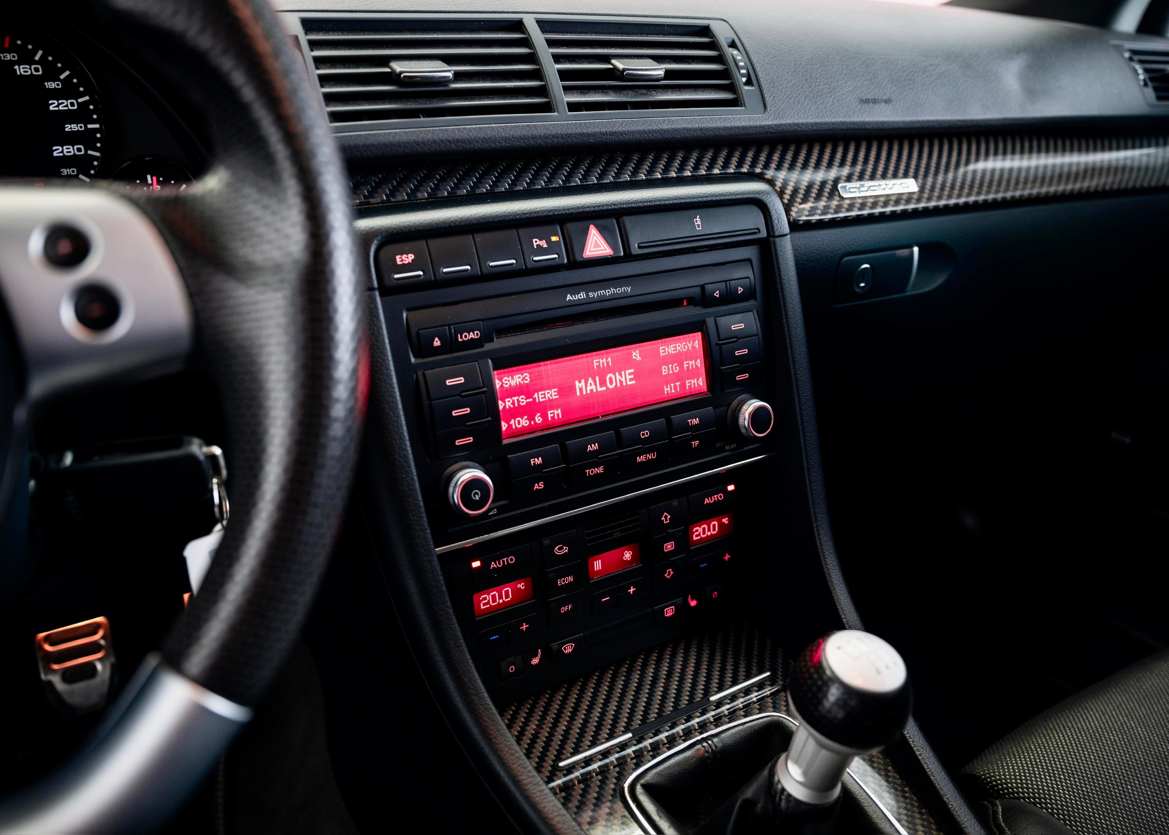 Image AUDI RS4 RS4 Limousine 4.2 V8 quattro Limousine Sprint Blue (Perfect condition, 100% original)