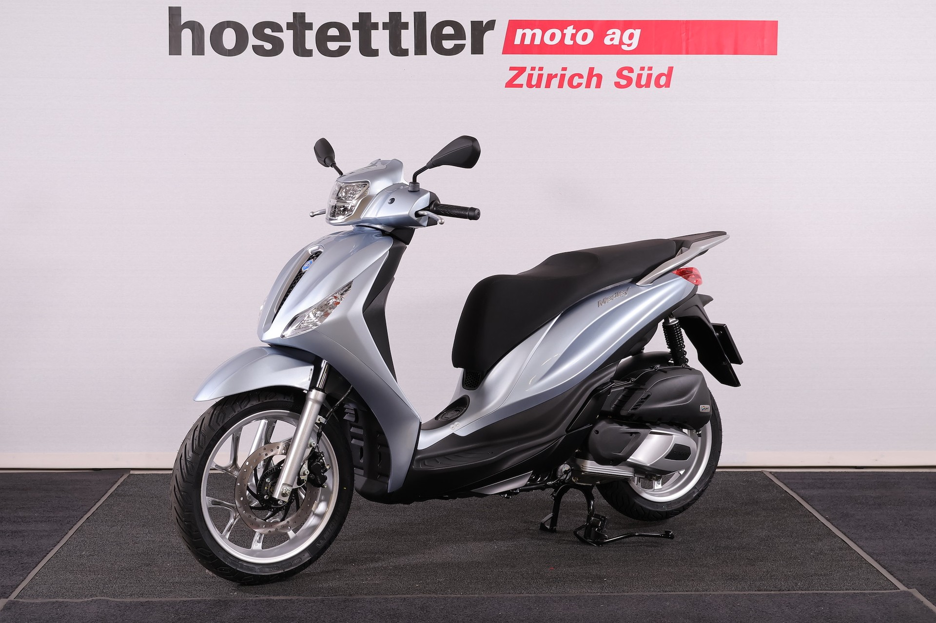 PIAGGIO Medley 200-showroom-element-1