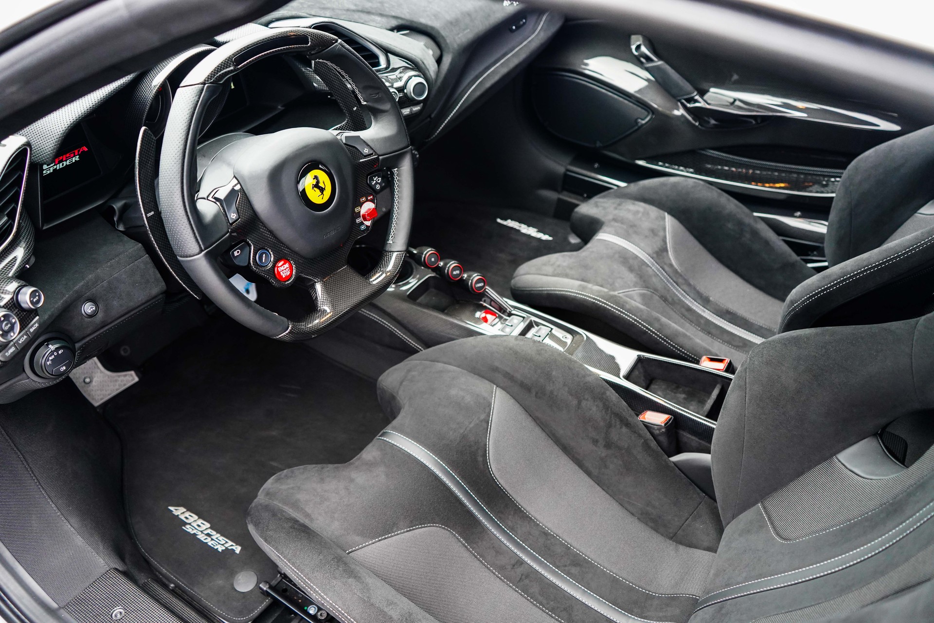 FERRARI 488 Pista Spider 3.9 V8-image-10