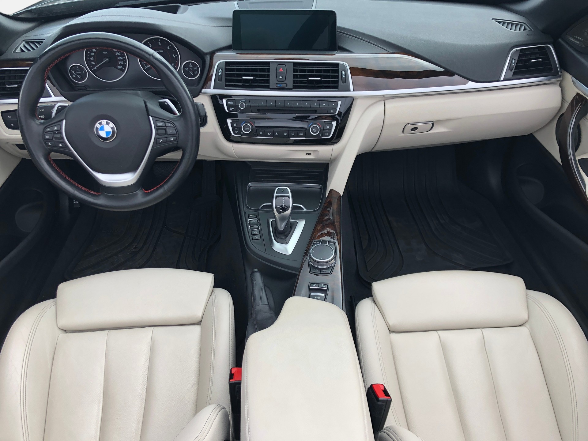 BMW 435d Cabriolet xDrive Sport Line Steptronic-image-15