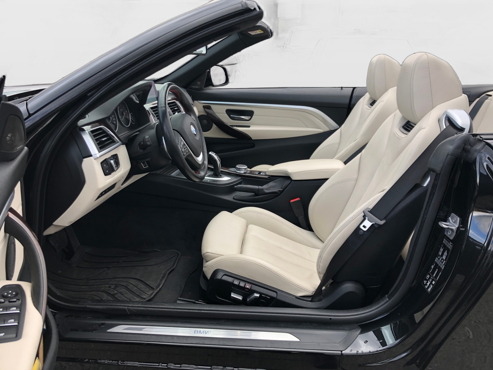 BMW 435d Cabriolet xDrive Sport Line Steptronic-image-16