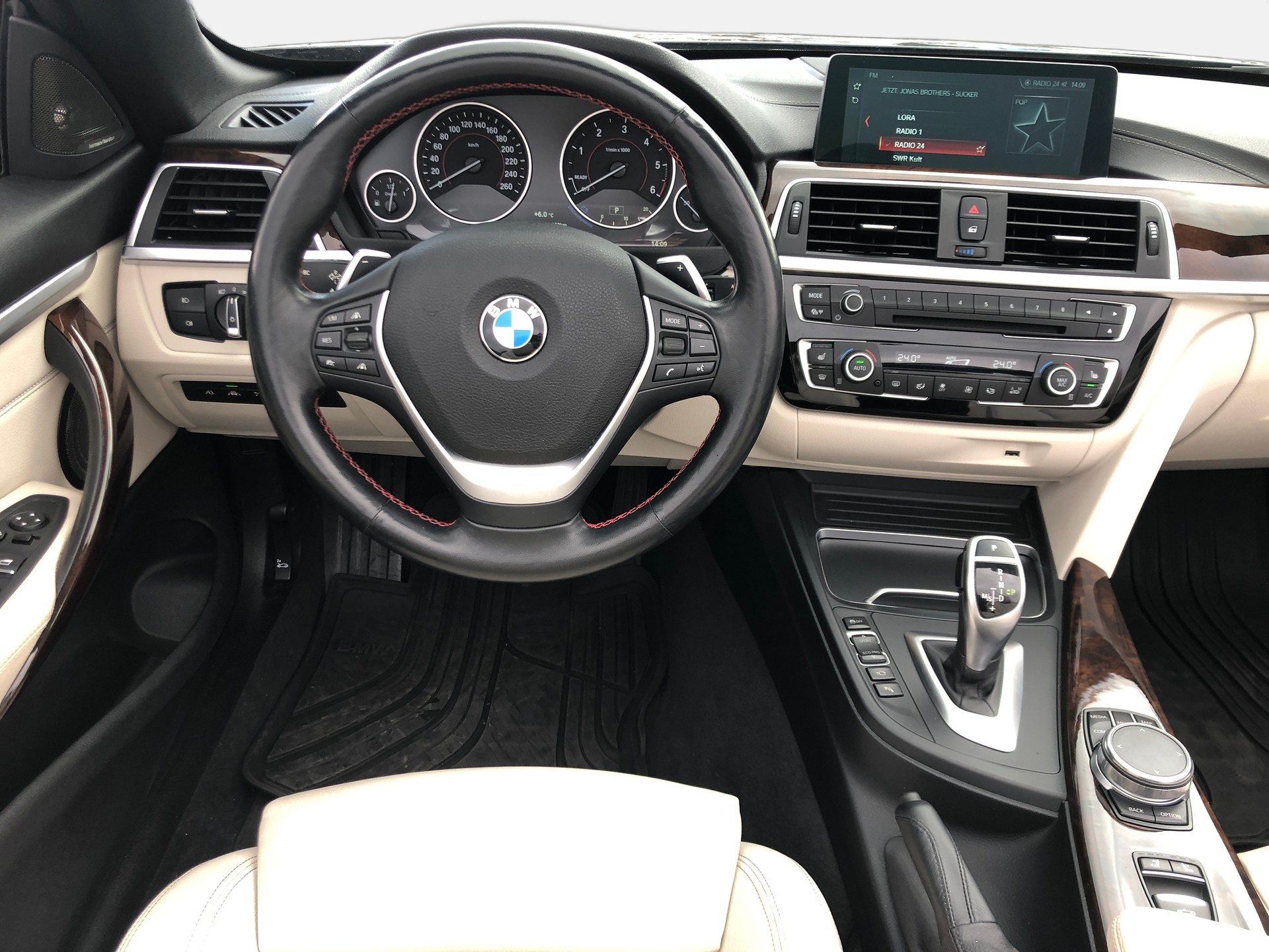 BMW 435d Cabriolet xDrive Sport Line Steptronic-image-14