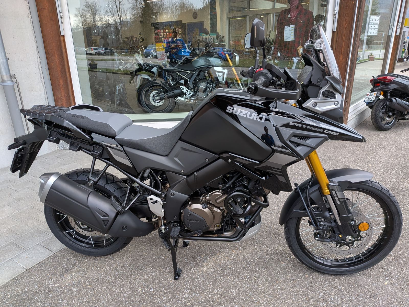 SUZUKI DL 1050 DE-image-6