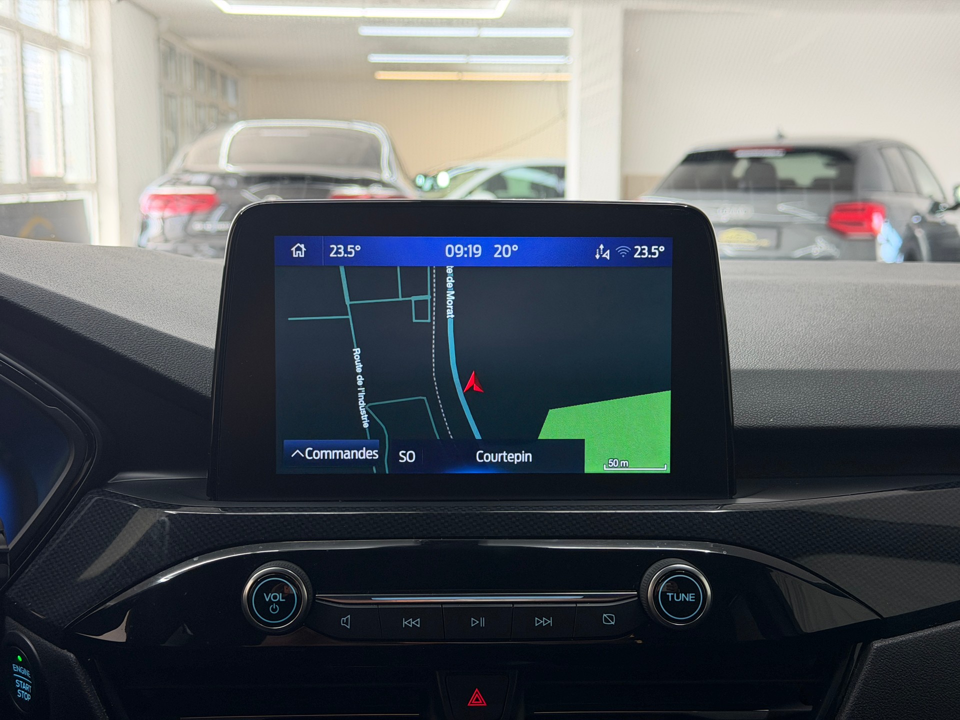 FORD Kuga 2.5 PHEV ST-Line 2WD-image-9