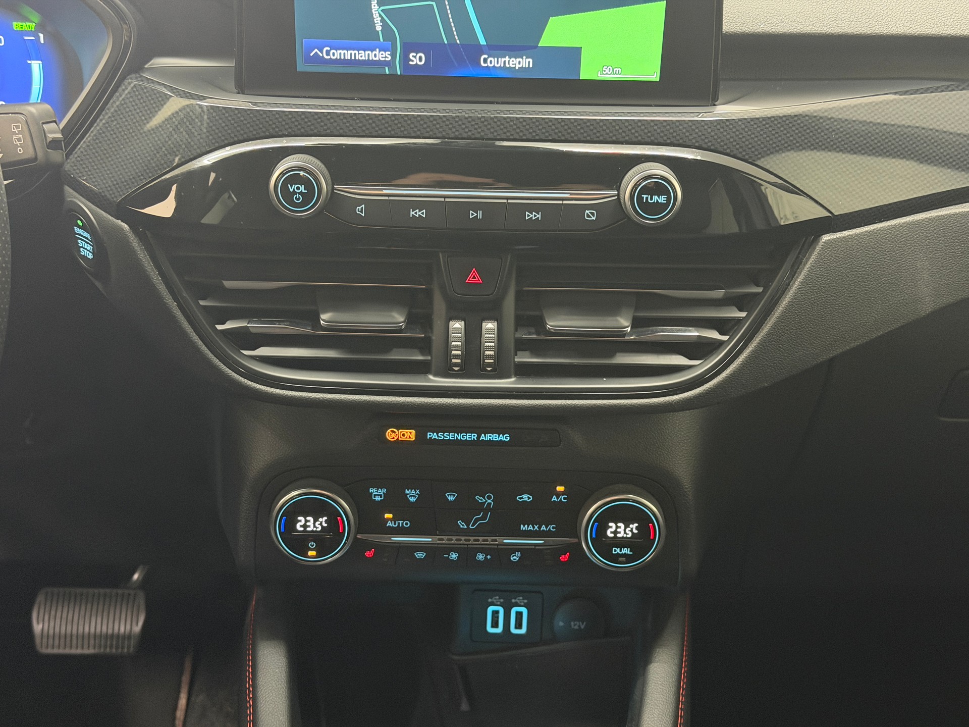 FORD Kuga 2.5 PHEV ST-Line 2WD-image-10