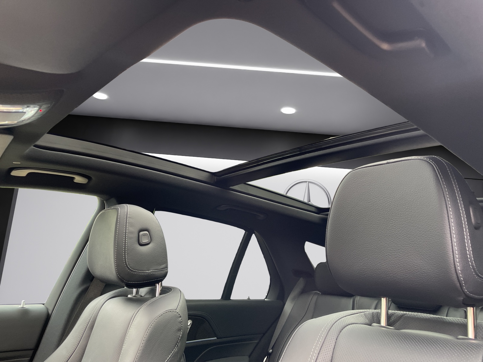 Image MERCEDES-BENZ GLE-450 GLE 450 d 4Matic 9G-Tronic