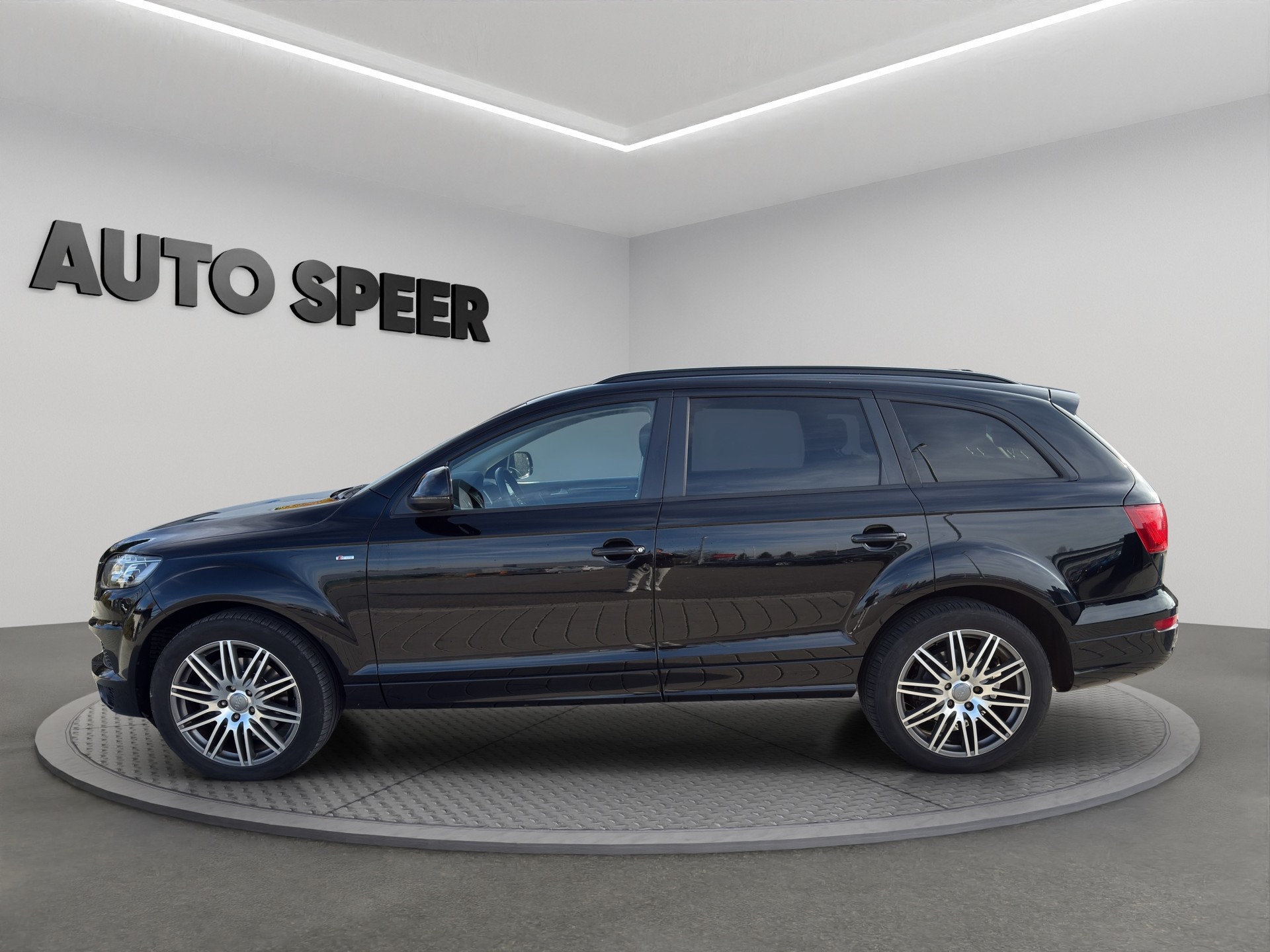 AUDI Q7 3.0 TDI quattro tiptronic S-LINE 7-Sitzer-image-1