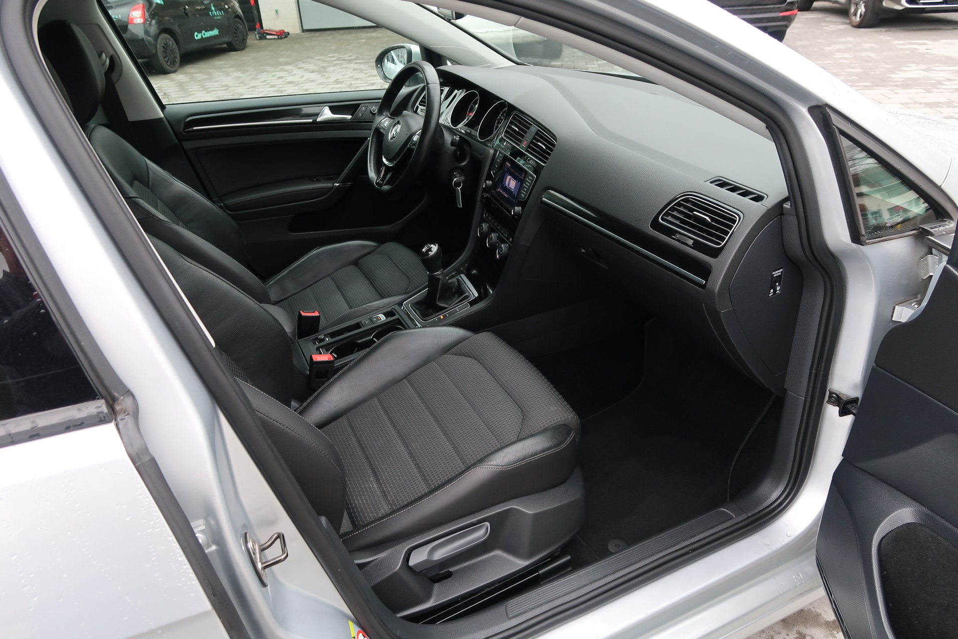 VW Golf 1.4 TSI Comfortline-image-10