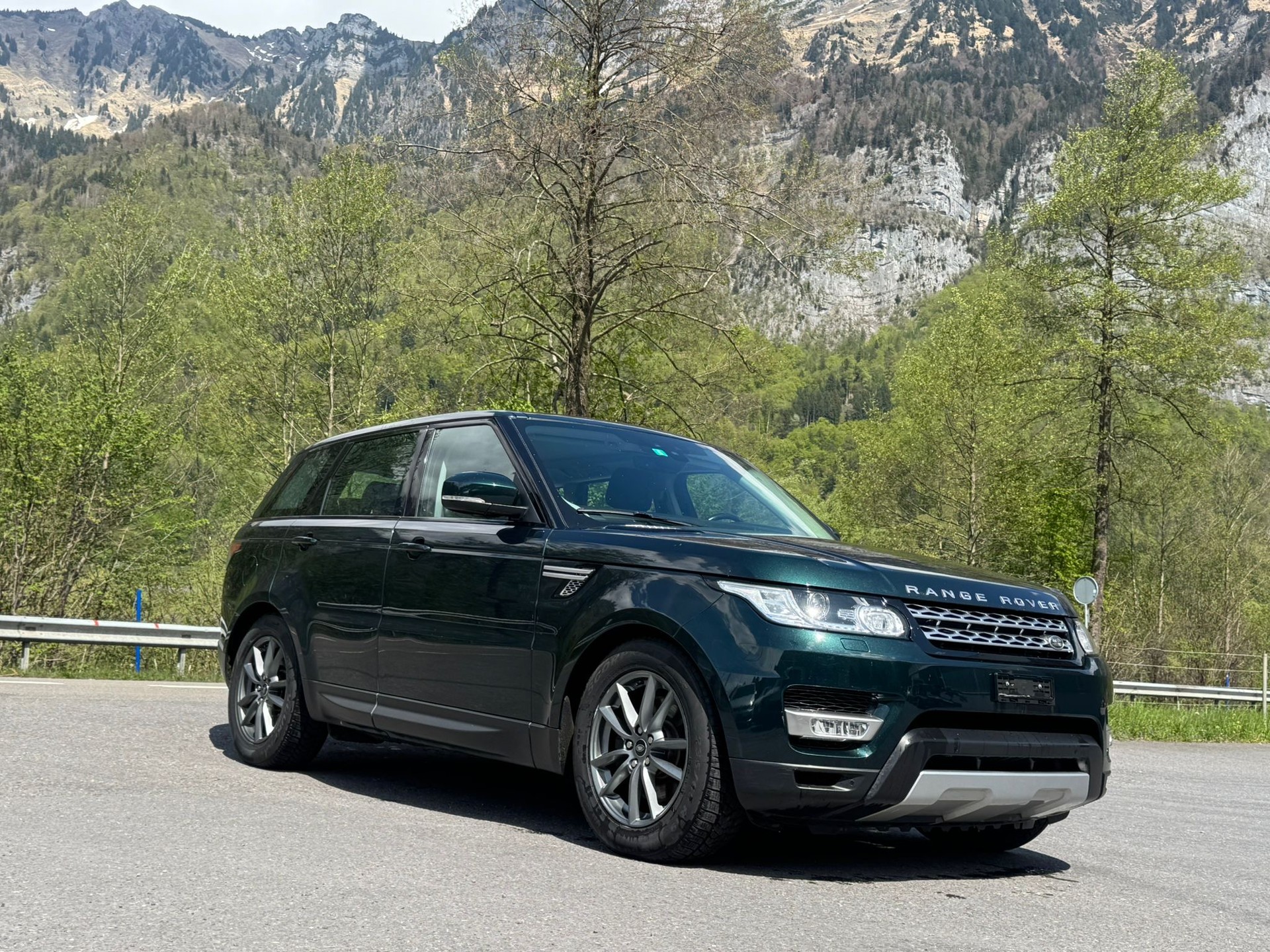 LAND ROVER Range Rover Sport 2.0SD4 S Automatic-image-1