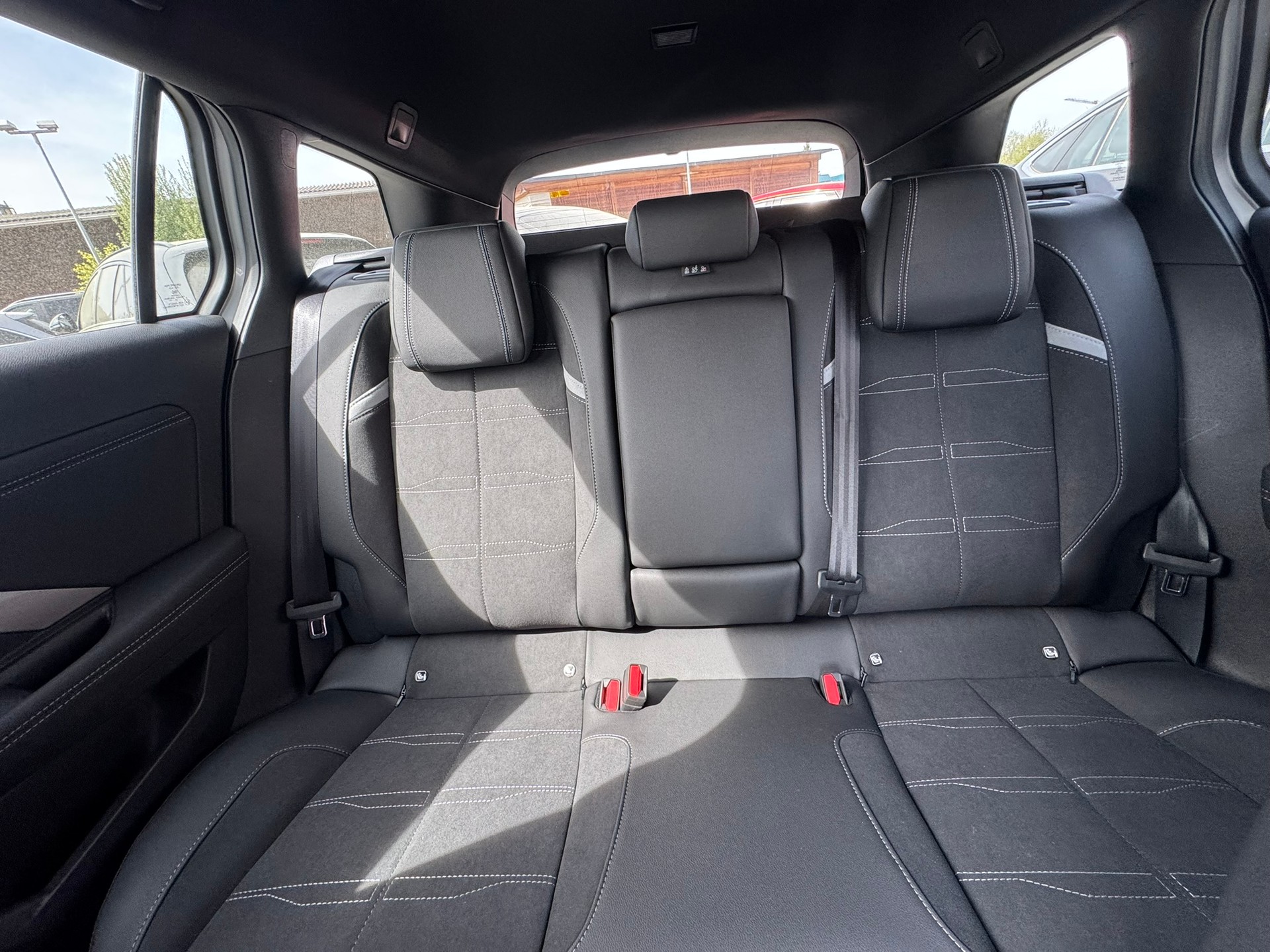 OPEL Astra Sports Tourer 1.2i Turbo MHEV GS A-image-4