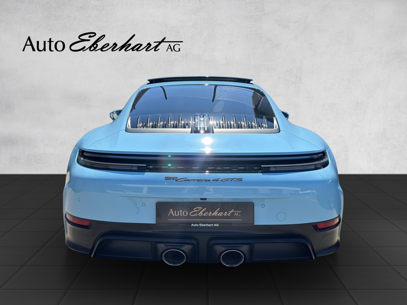 PORSCHE 911 Carrera 4 GTS Gulf Blue-image-4