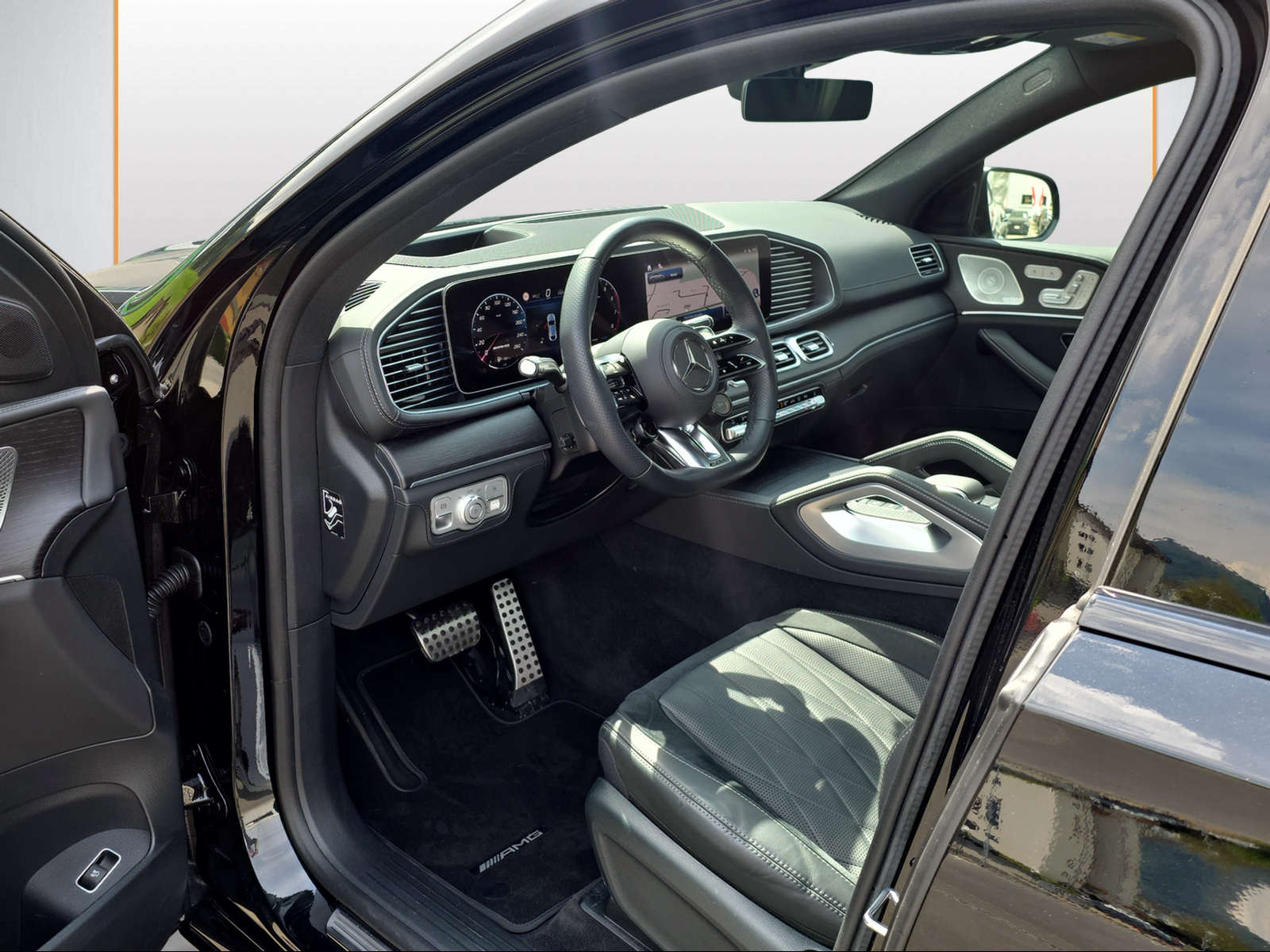 MERCEDES-BENZ GLE Coupé 53 AMG 4Matic+ Speedshift-image-5