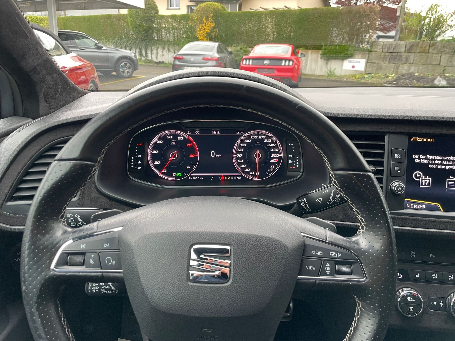 SEAT Leon 2.0 TSI Cupra R DSG-image-14