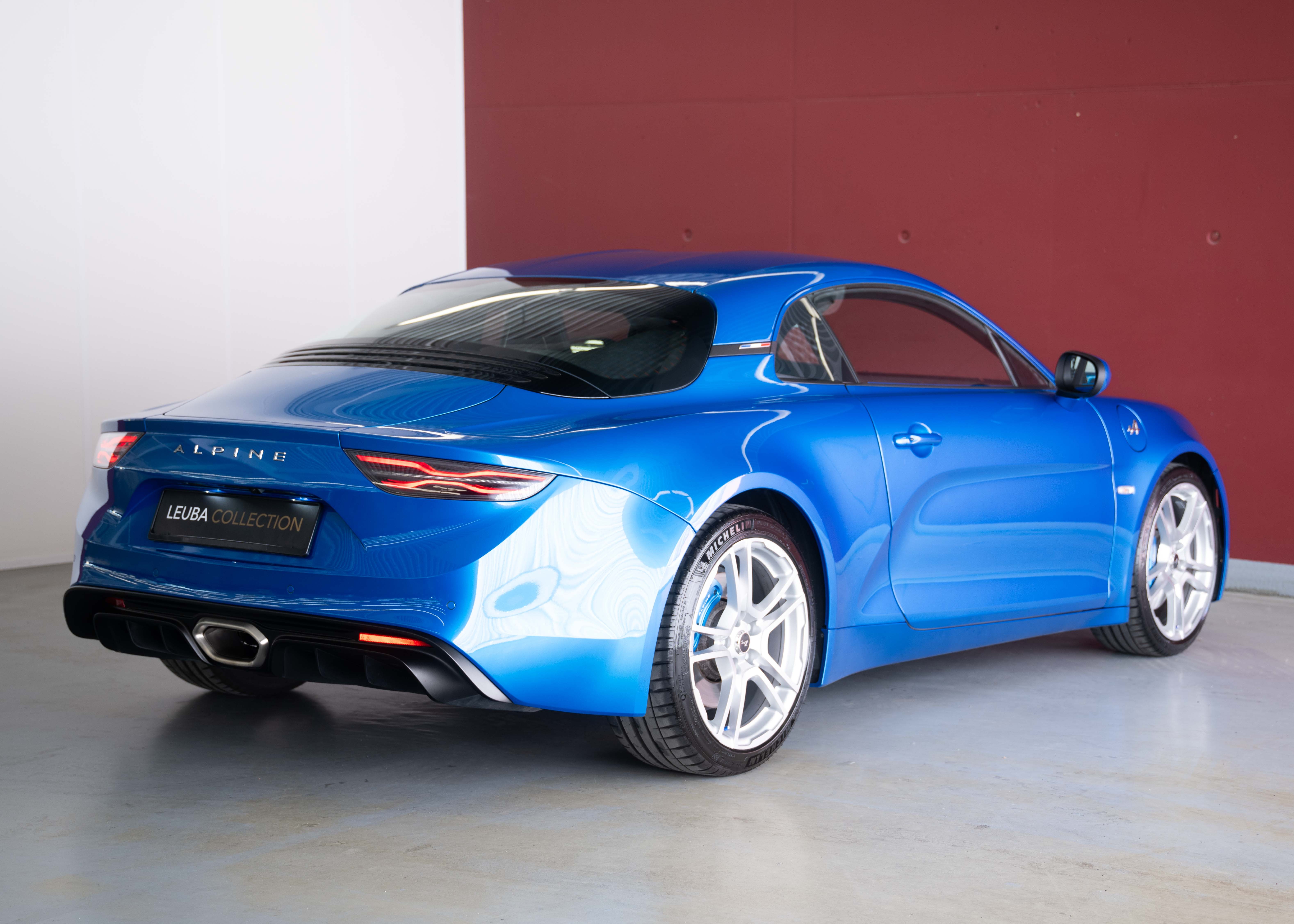 Image ALPINE A110 Alpine A110 Lègende (Leasing 2.99%, 1st hand Swiss car, mint condition, full service history)