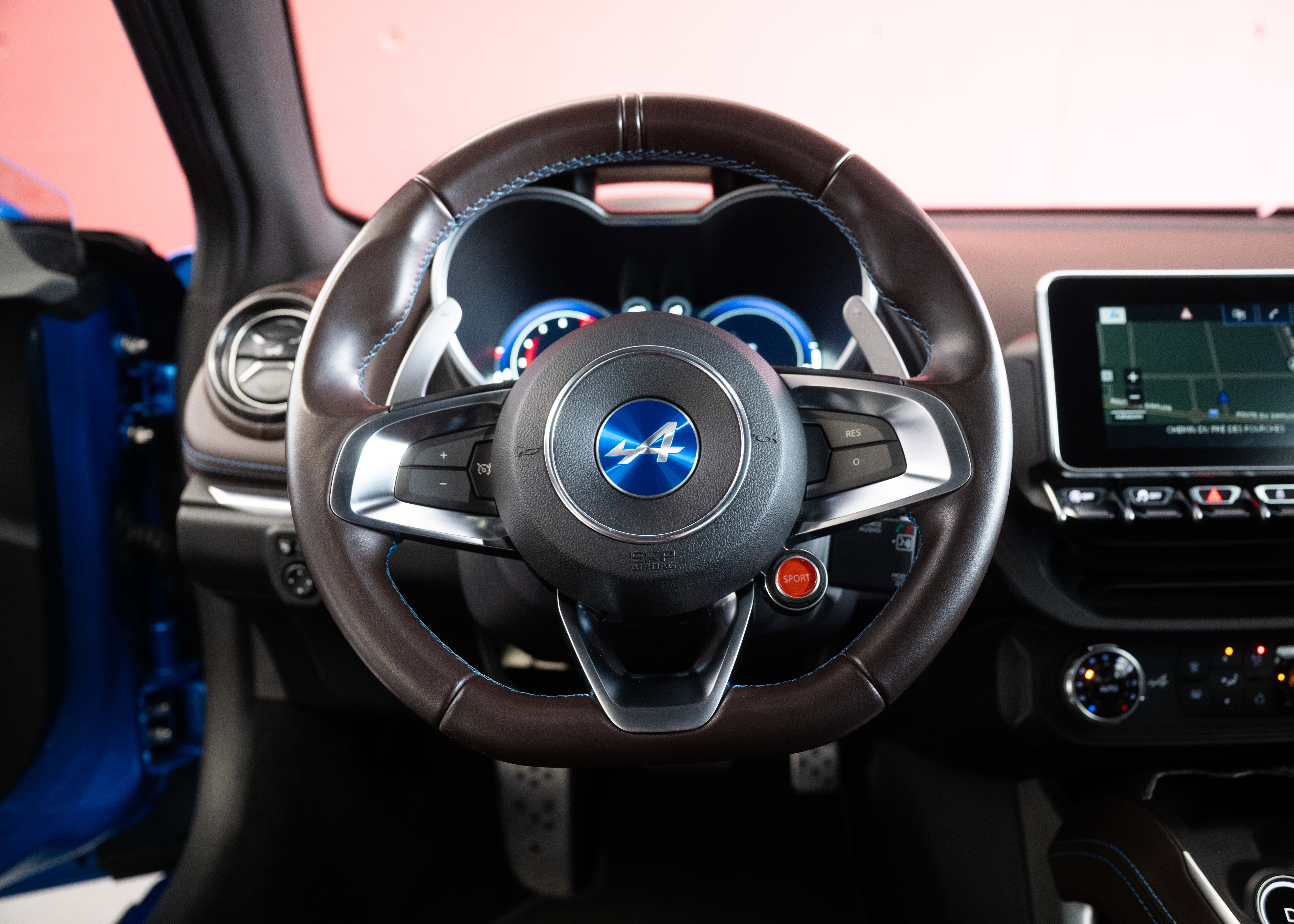 Image ALPINE A110 Alpine A110 Lègende (Leasing 2.99%, 1st hand Swiss car, mint condition, full service history)
