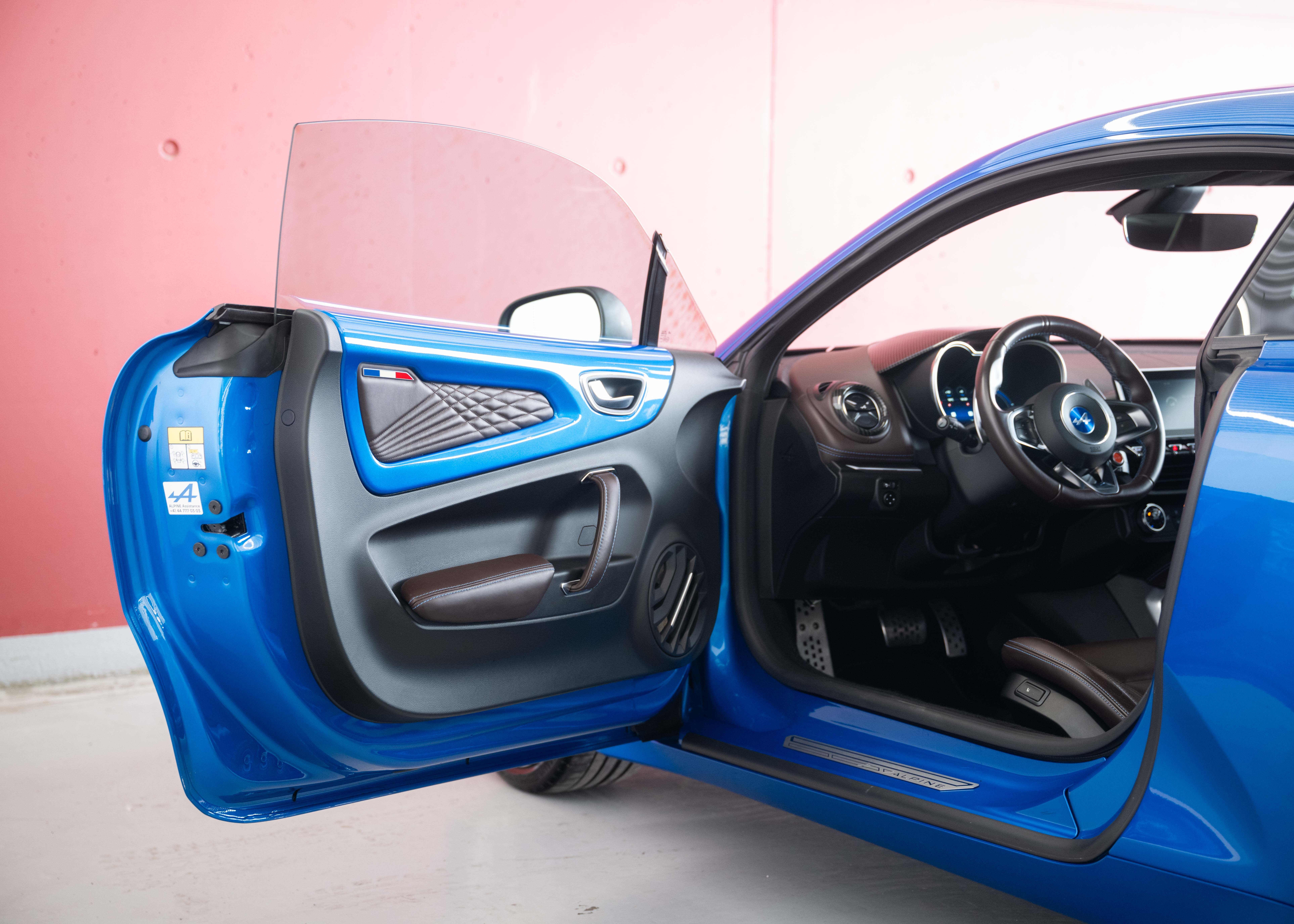 Image ALPINE A110 Alpine A110 Lègende (Leasing 2.99%, 1st hand Swiss car, mint condition, full service history)