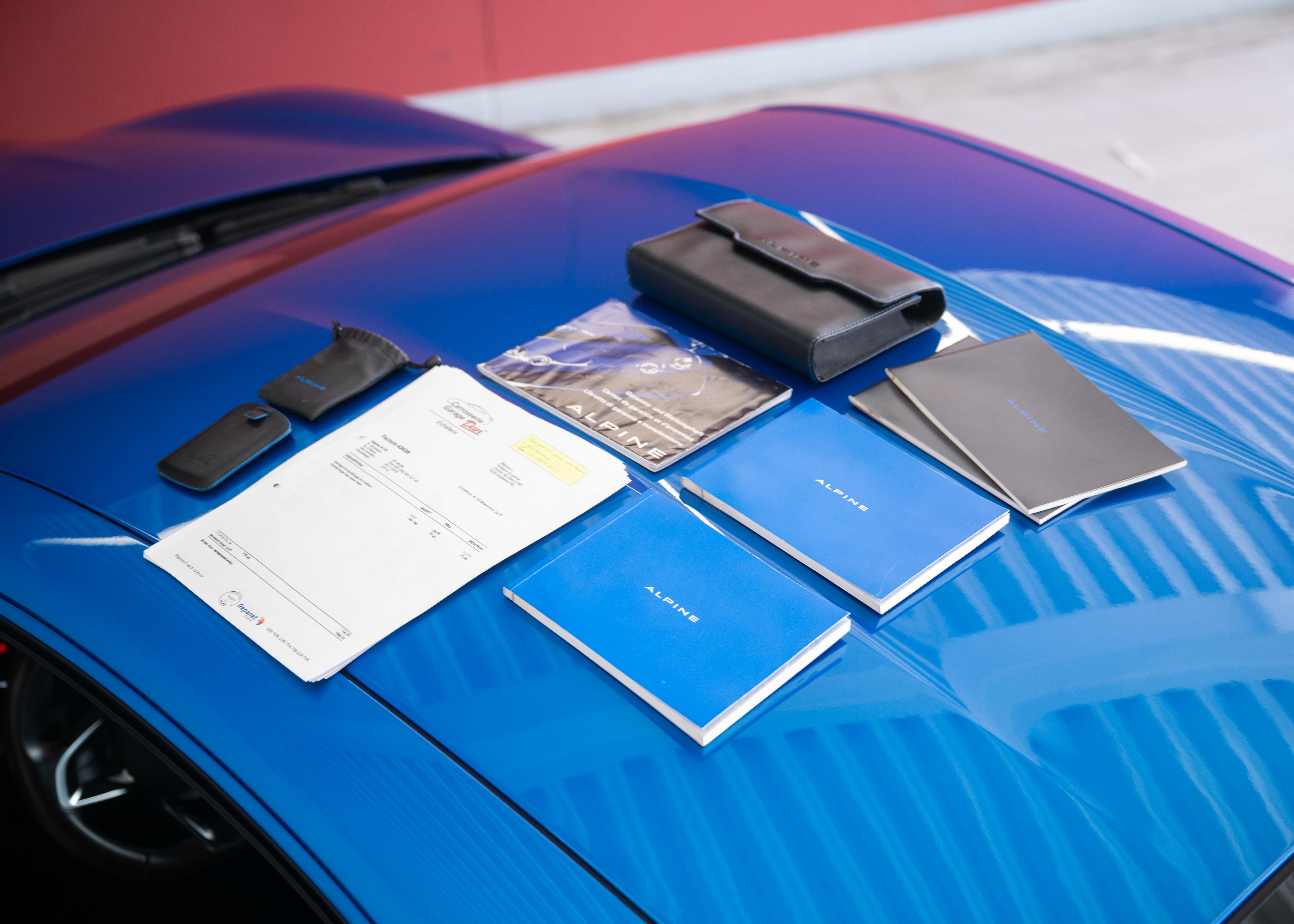 Image ALPINE A110 Alpine A110 Lègende (Leasing 2.99%, 1st hand Swiss car, mint condition, full service history)