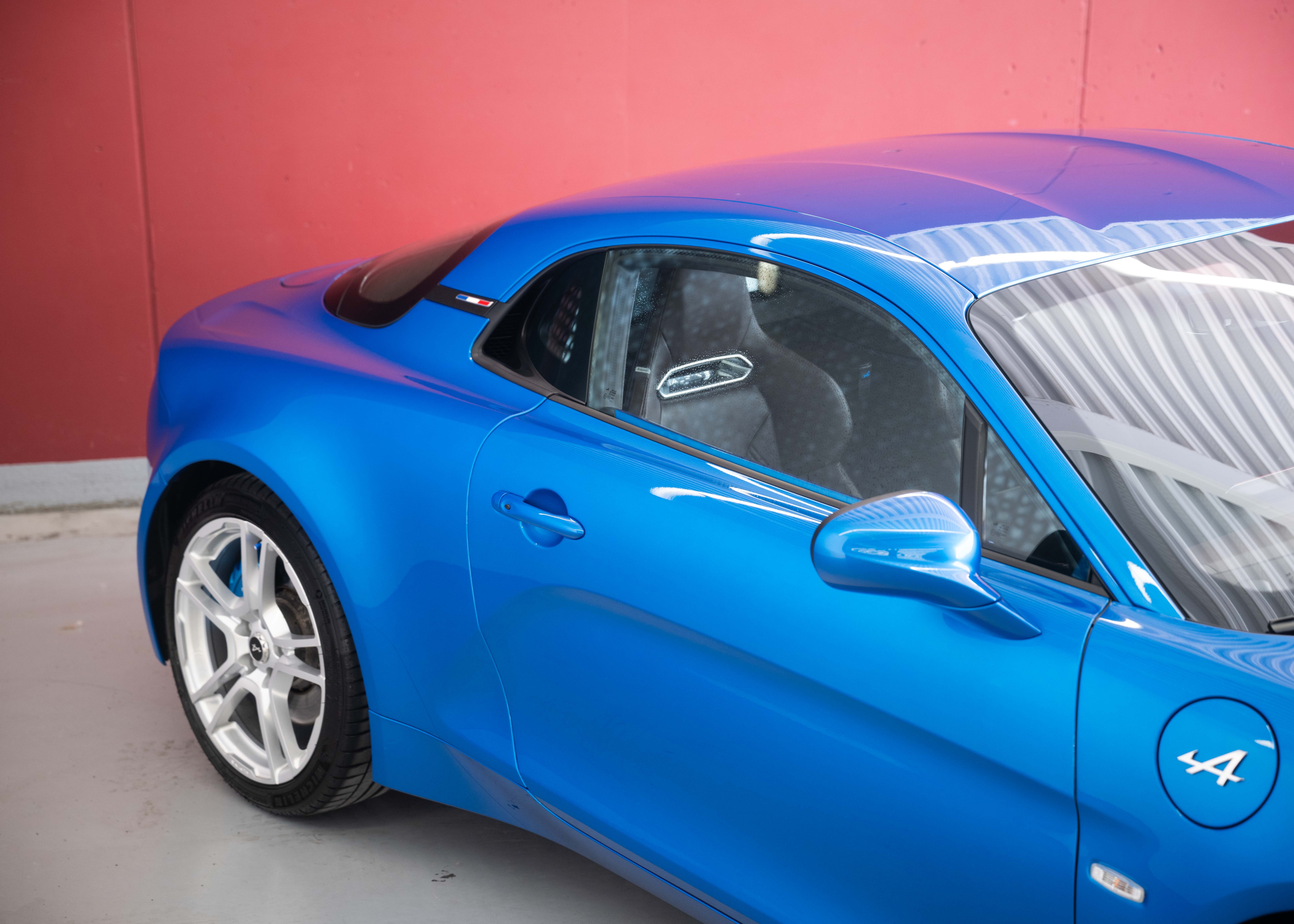 Image ALPINE A110 Alpine A110 Lègende (Leasing 2.99%, 1st hand Swiss car, mint condition, full service history)