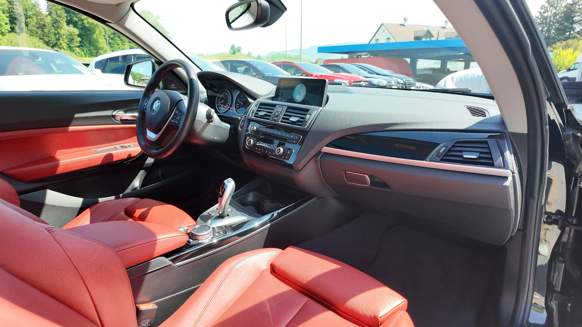 BMW 220d xDrive Sport-image-13