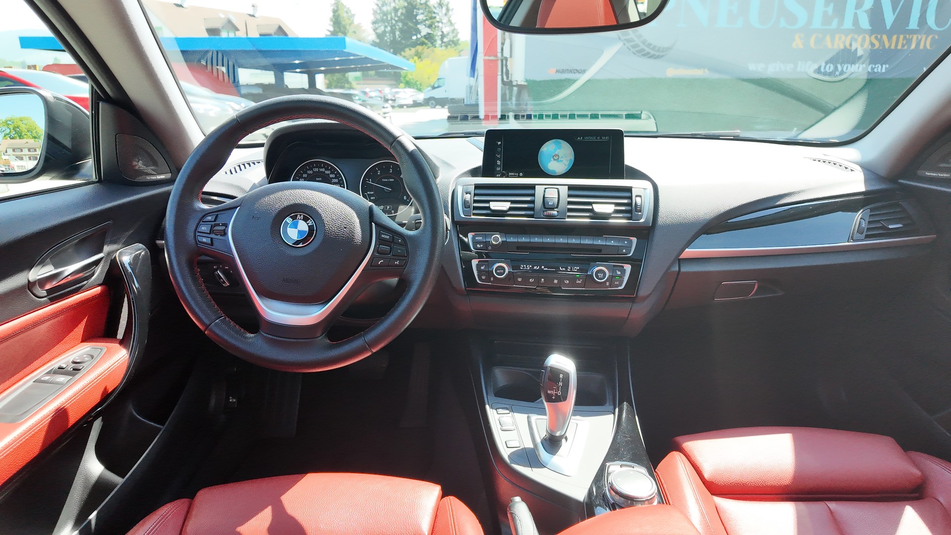BMW 220d xDrive Sport-image-10