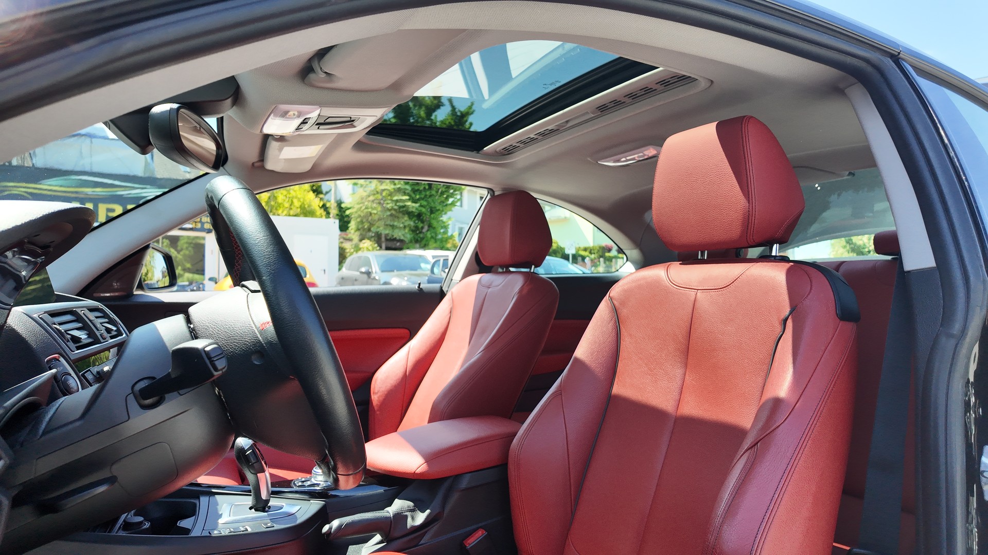 BMW 220d xDrive Sport-image-8