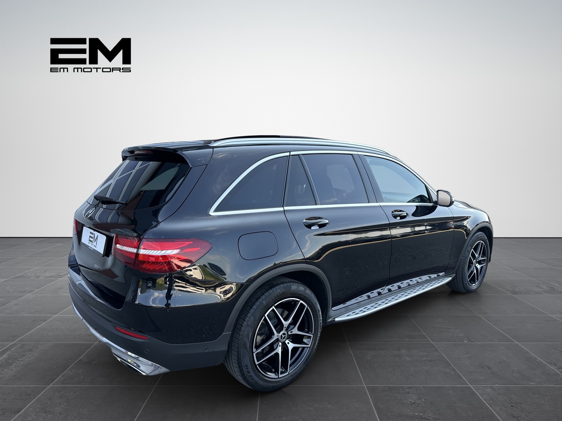 MERCEDES-BENZ GLC 250 Exclusive 4Matic 9G-Tronic-image-5
