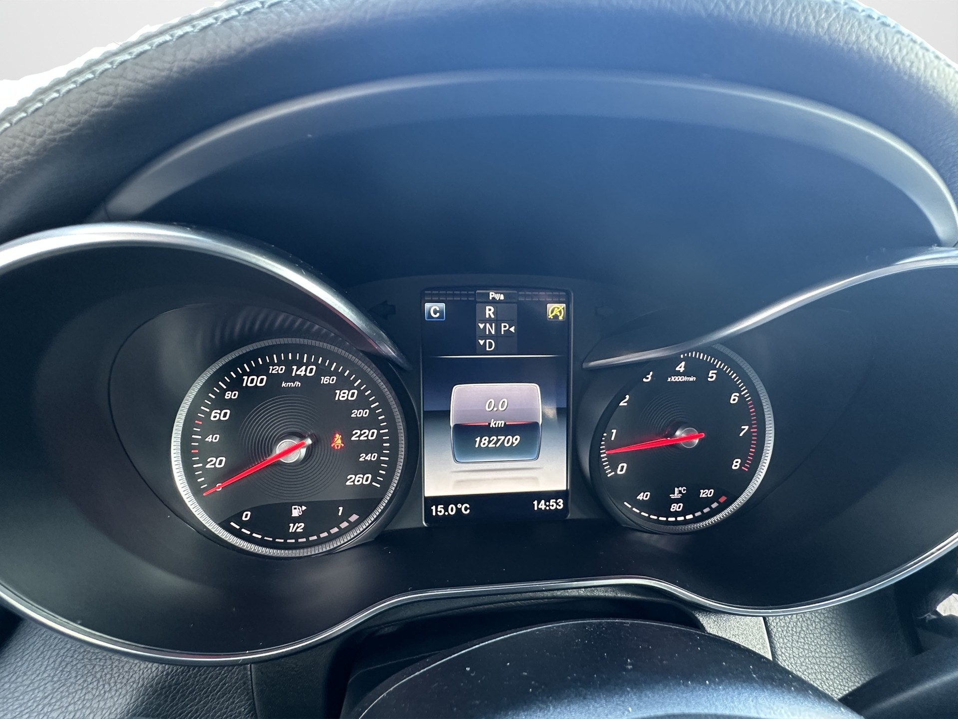 MERCEDES-BENZ GLC 250 Exclusive 4Matic 9G-Tronic-image-15