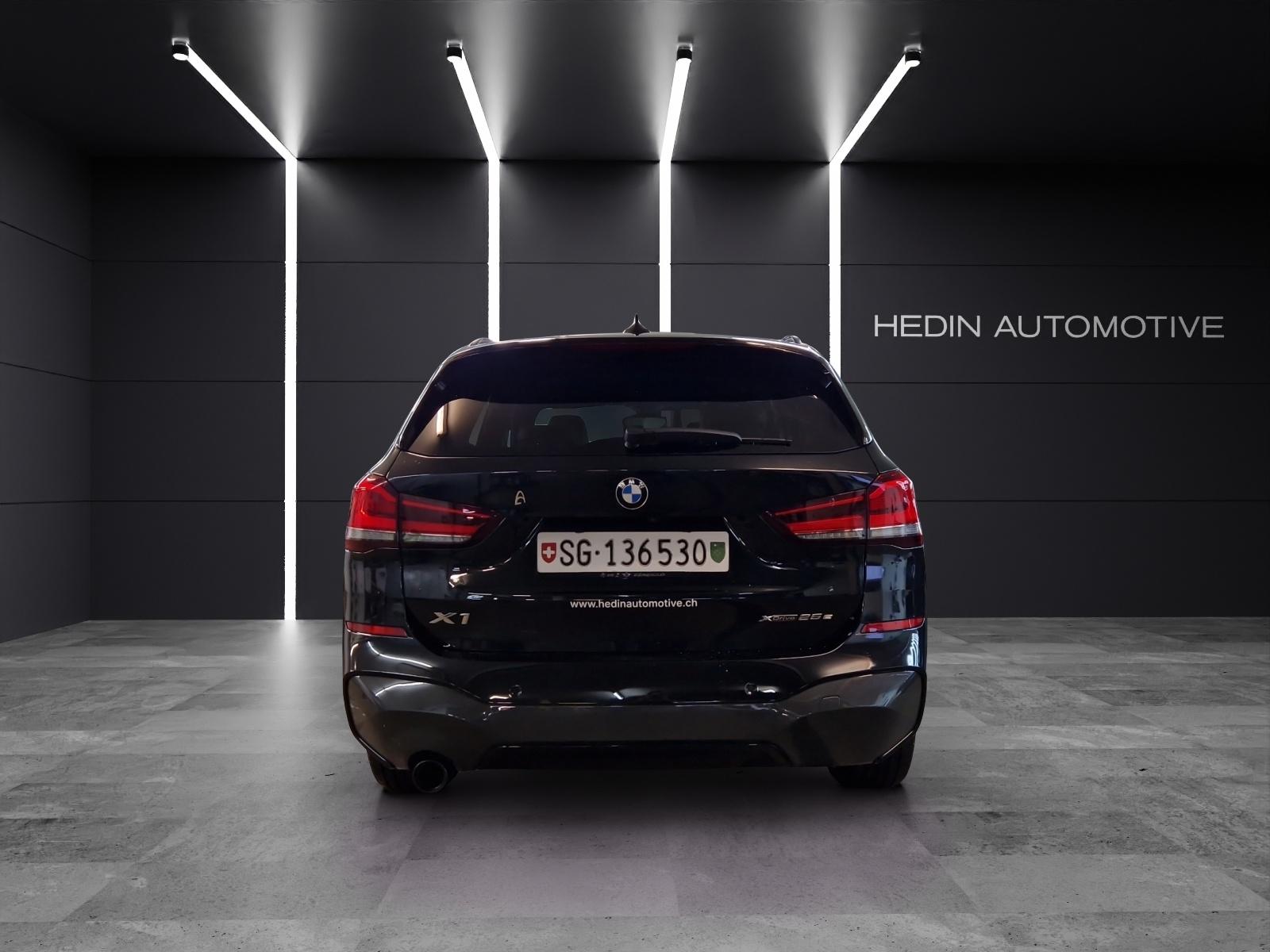 BMW X1 25e xDrive-showroom-element-3