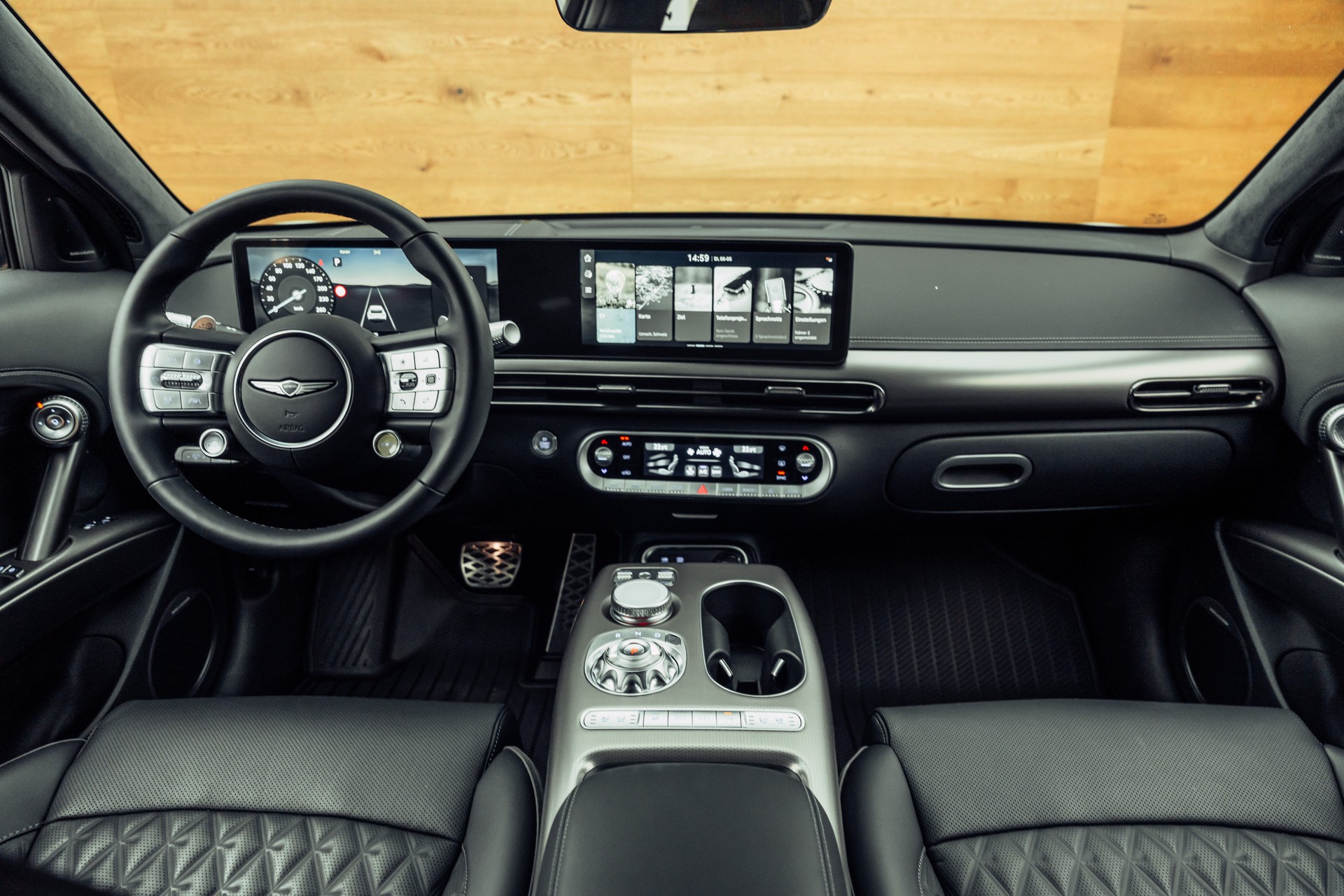 GENESIS GV60 77.4 kWh Sport Plus AWD-image-4