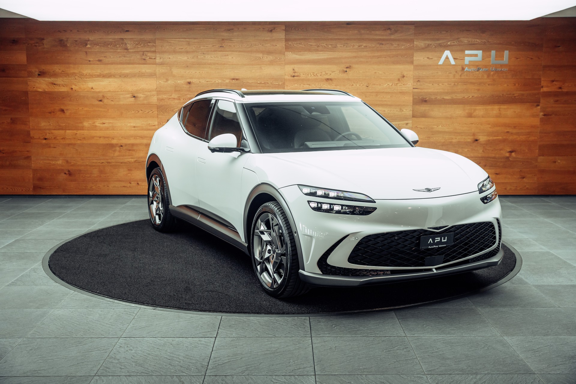 GENESIS GV60 77.4 kWh Sport Plus AWD-image-0