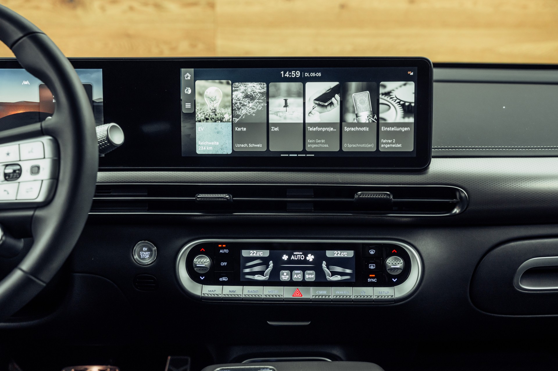 GENESIS GV60 77.4 kWh Sport Plus AWD-image-16
