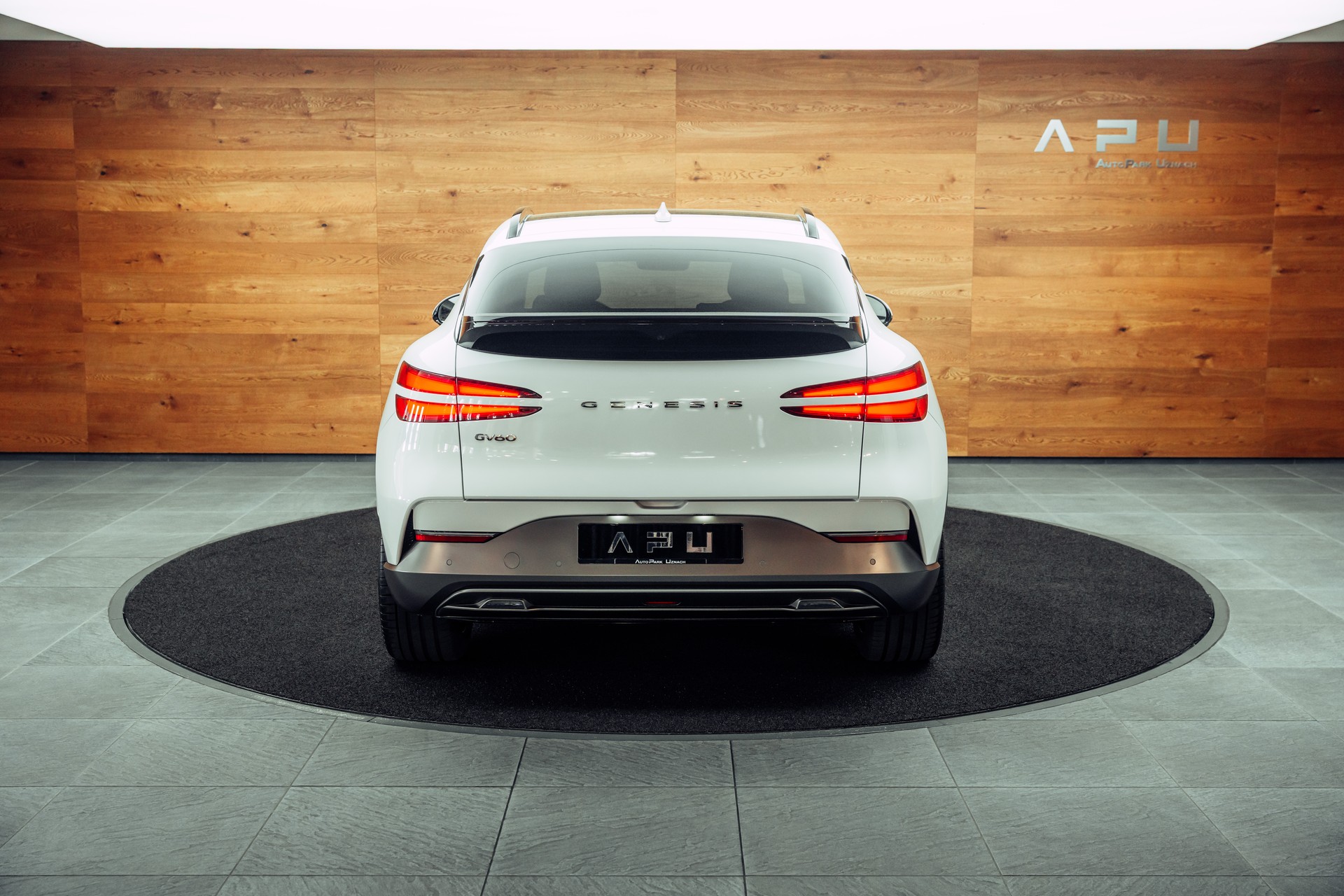 GENESIS GV60 77.4 kWh Sport Plus AWD-image-18