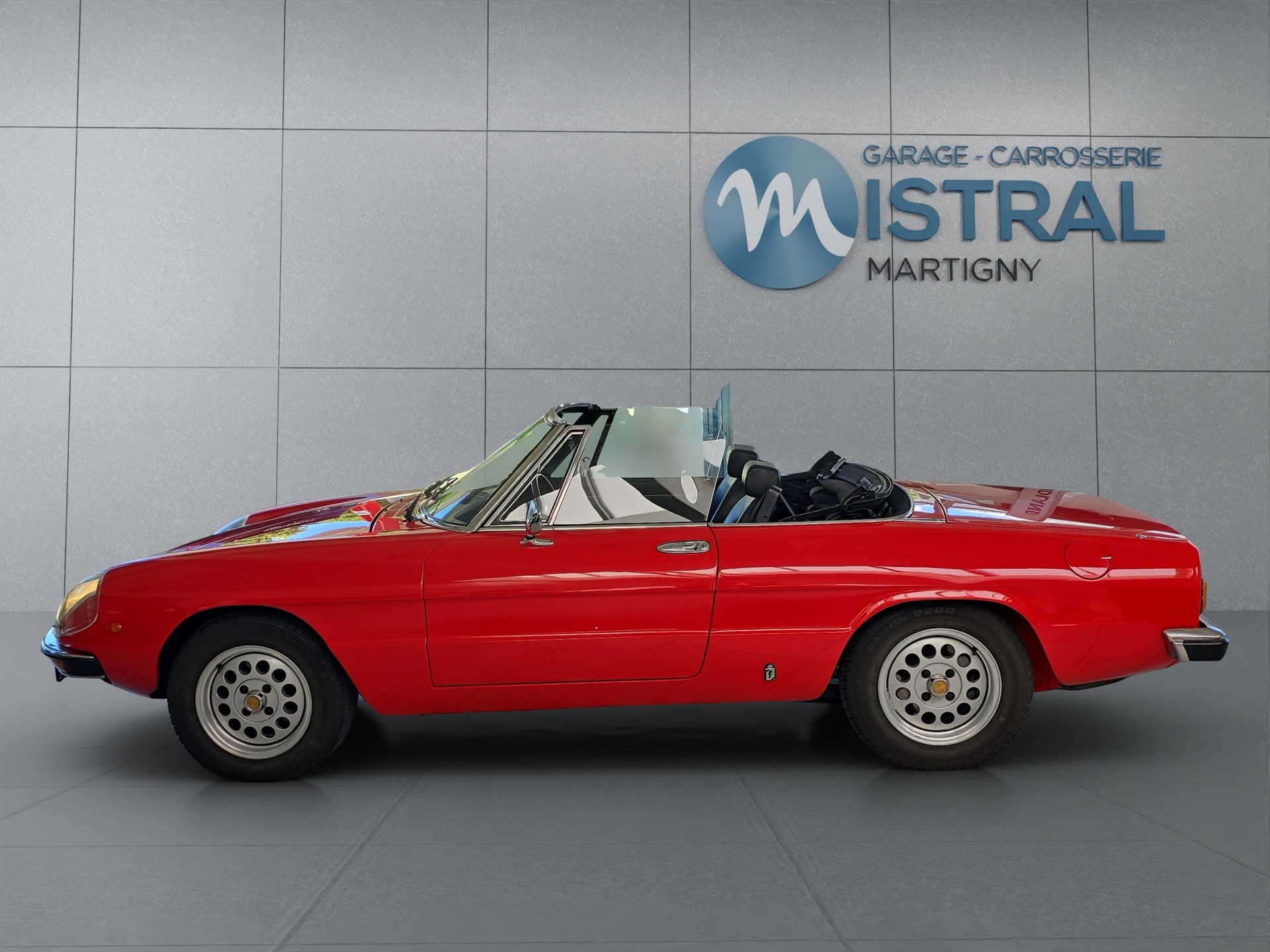 ALFA ROMEO Spider Veloce-image-1