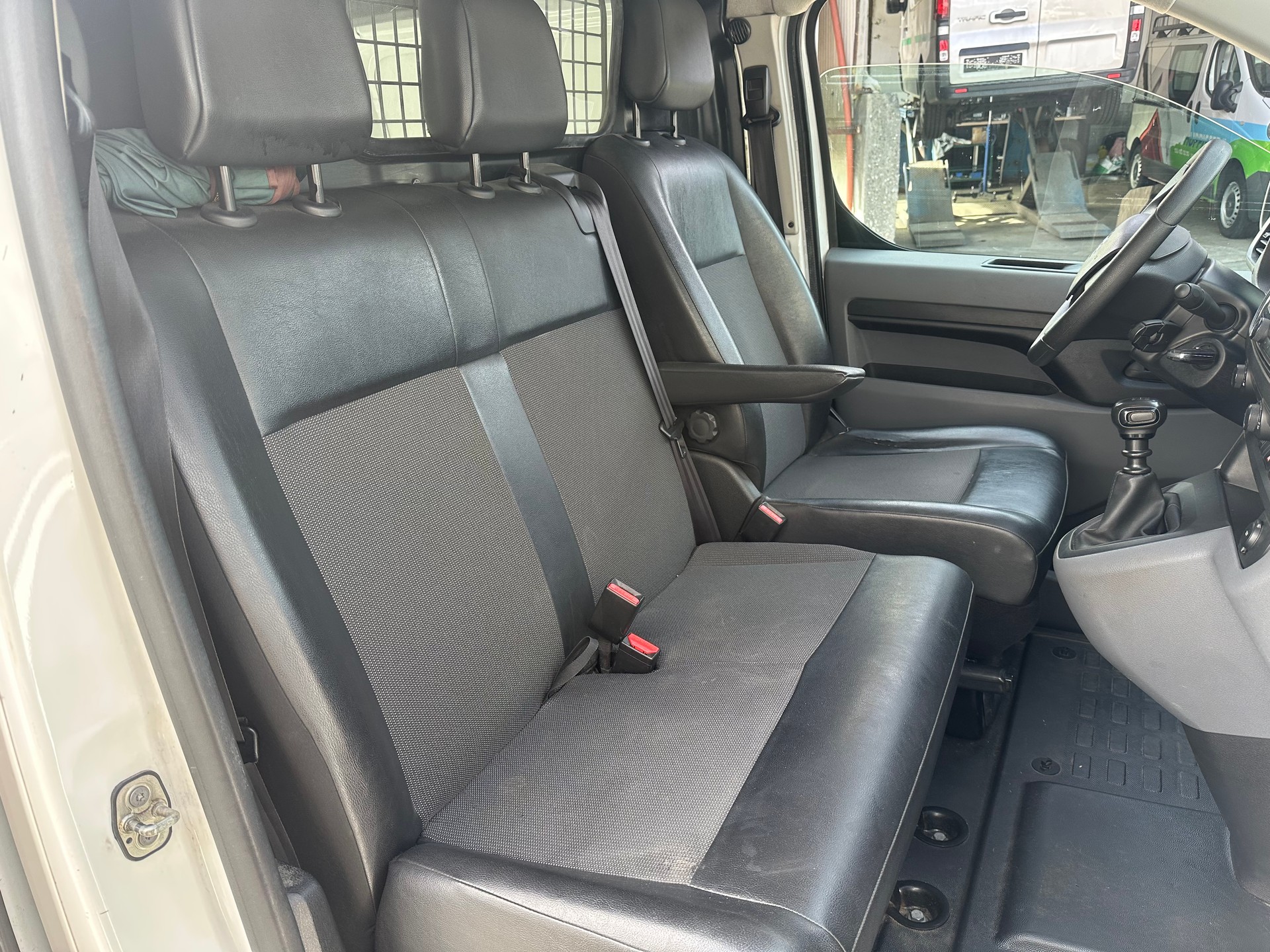 OPEL Vivaro Cargo 1.5 CDTI Essentia s/s DK fix M-image-13